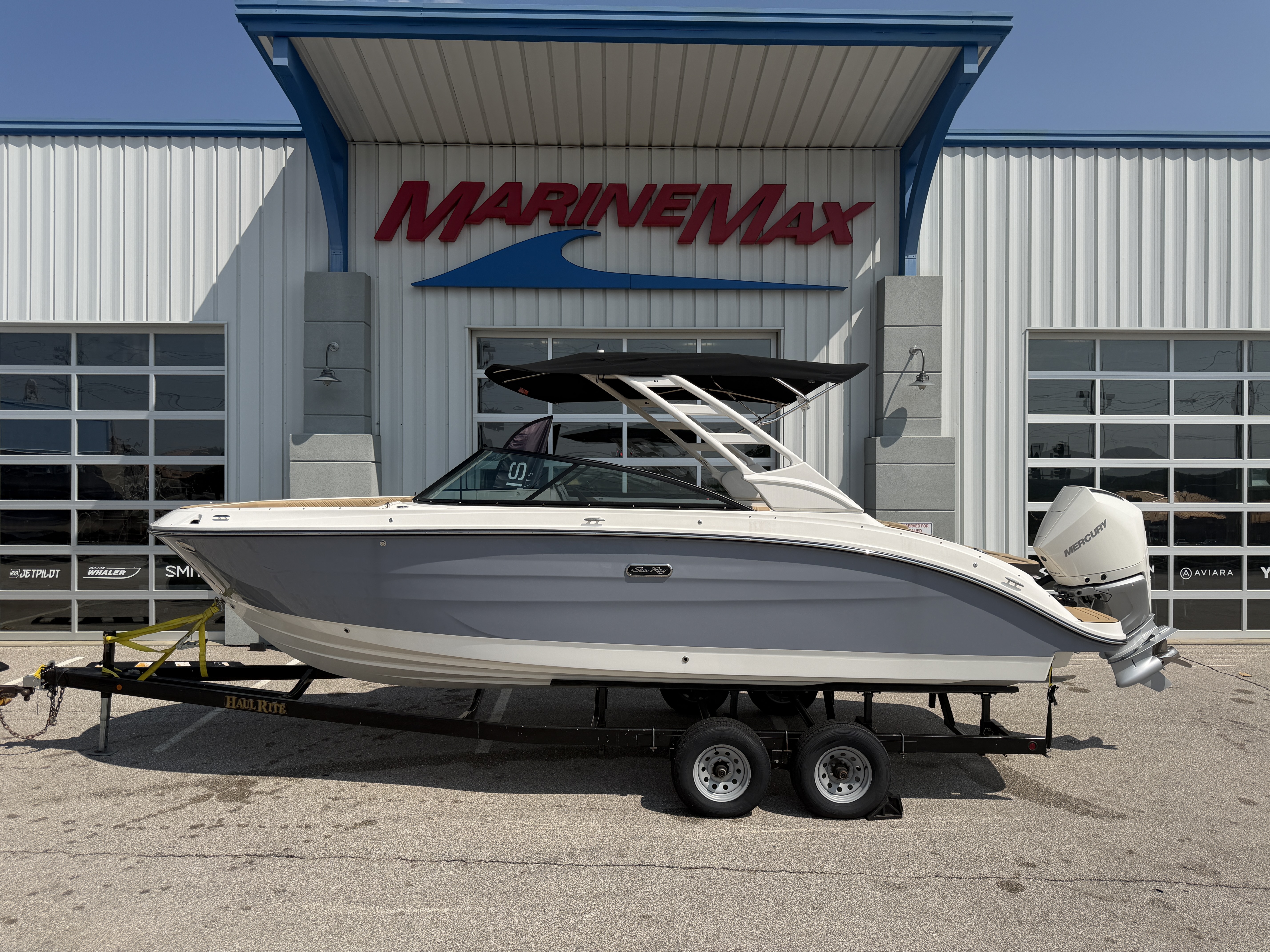 2026 Sea Ray SDX 250 Outboard 290 OUTBOARD in lake ozark MO