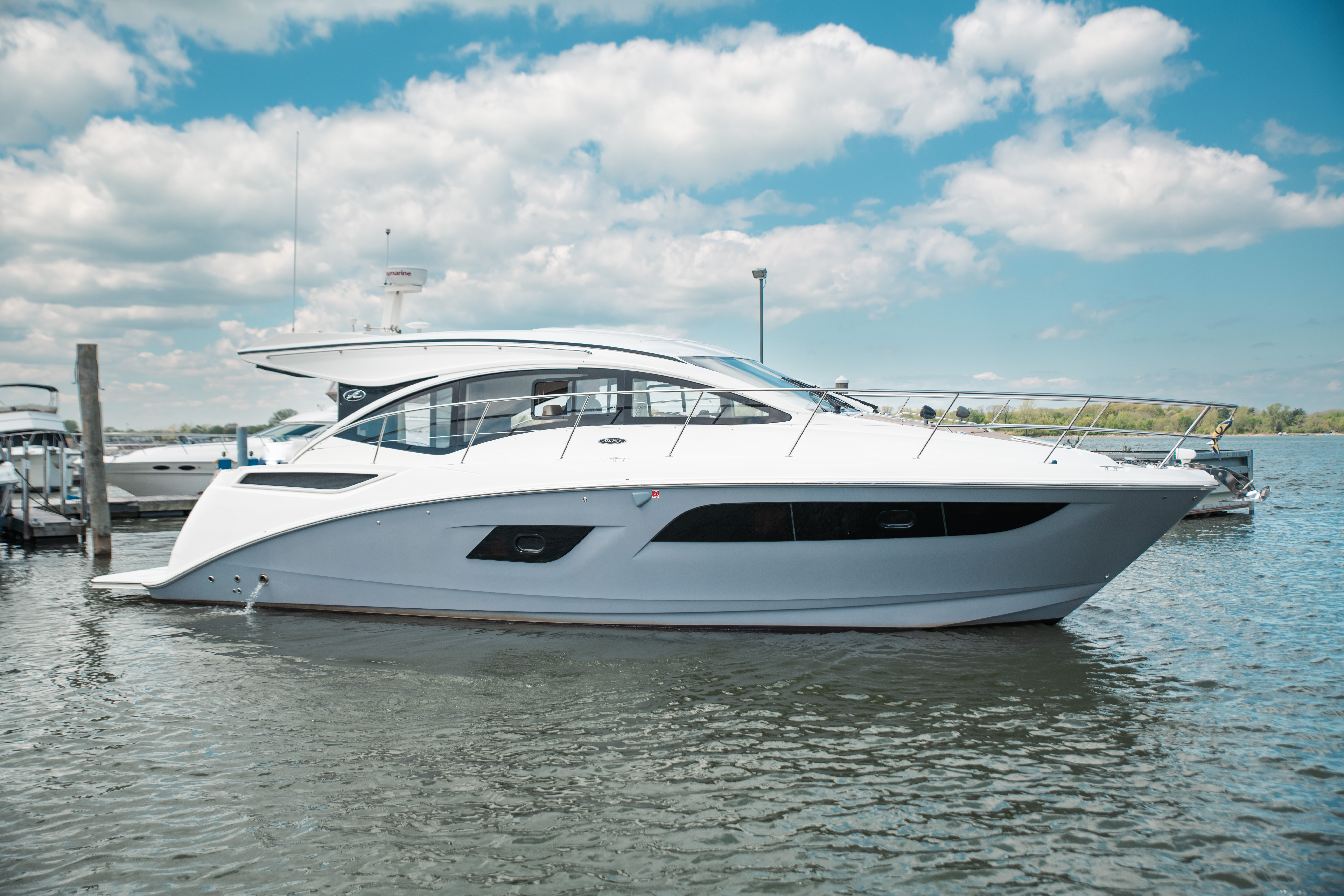 2017 Sea Ray Sundancer 400 390 in marblehead OH