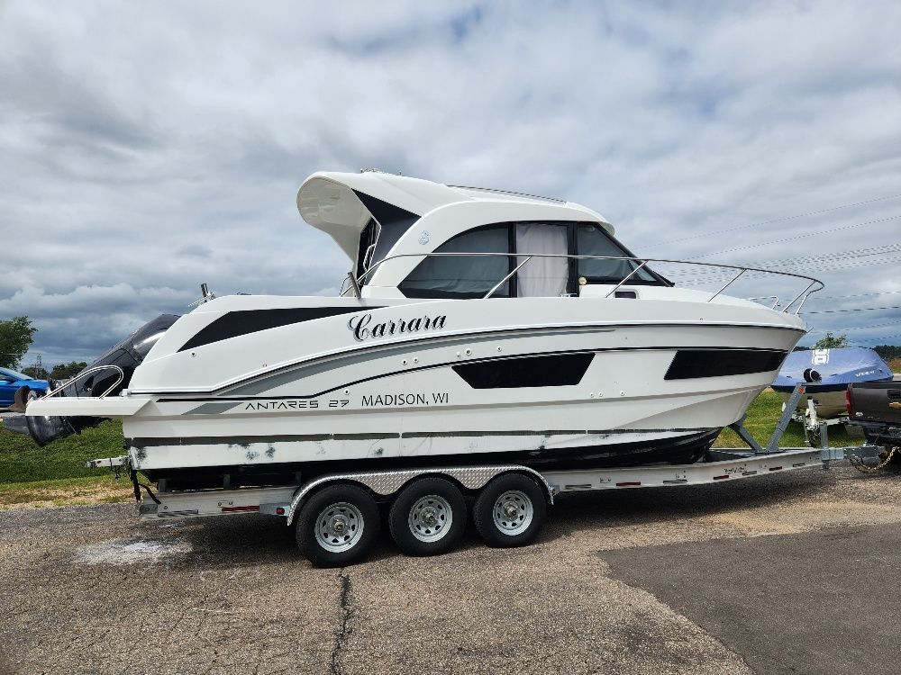 2020 Beneteau ANTARES 27 9 in madison WI
