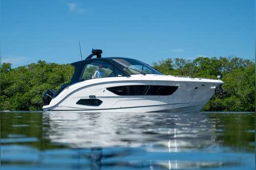 2026 Sea Ray Sundancer 370 Outboard 390 in fort myers FL