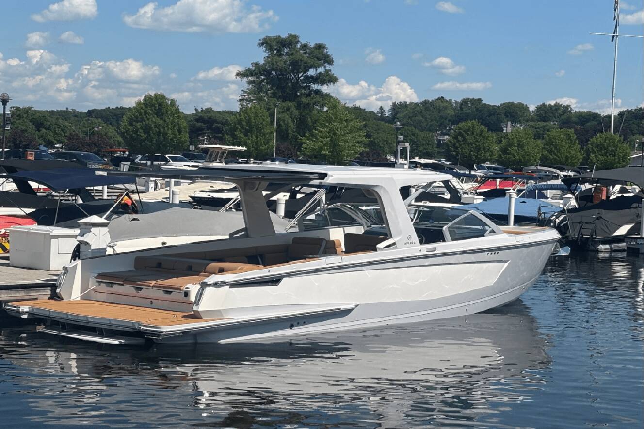 A photo of this 2025 Aviara AV36