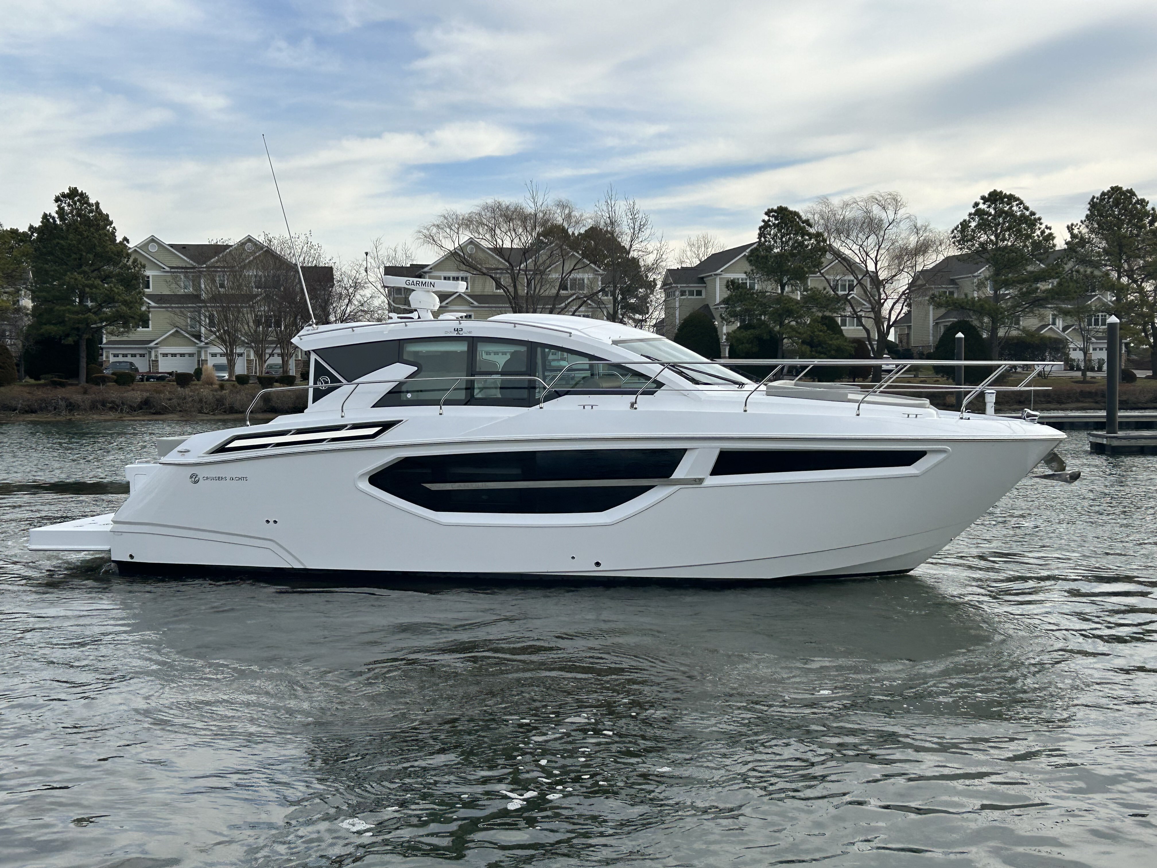2026 Cruisers Yachts 42 Cantius in grasonville MD