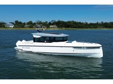Saxdor 460 GTC Debuts at Palm Beach International Boat Show image
