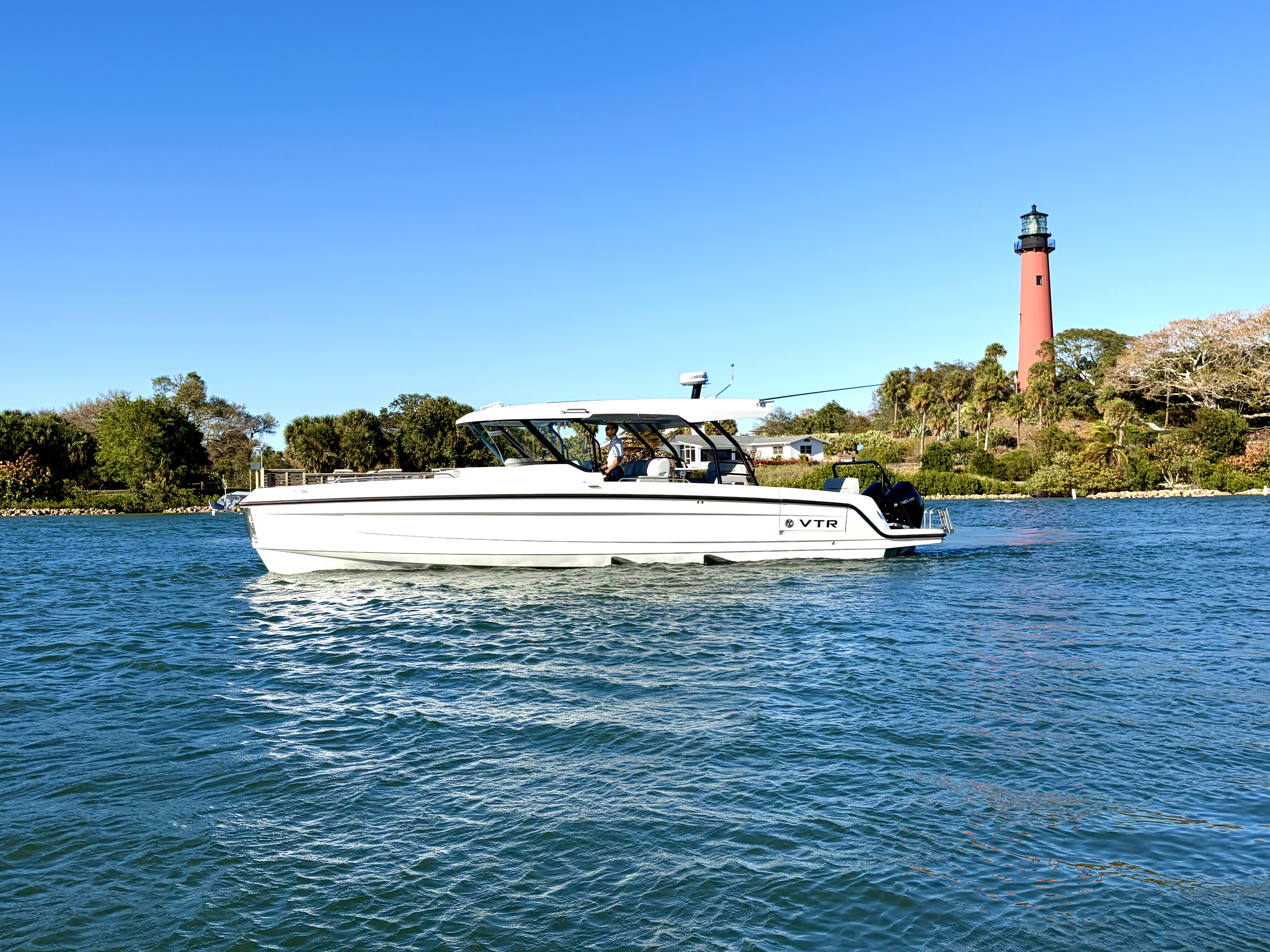 2026 Cruisers Yachts 38 VTR in pompano beach FL