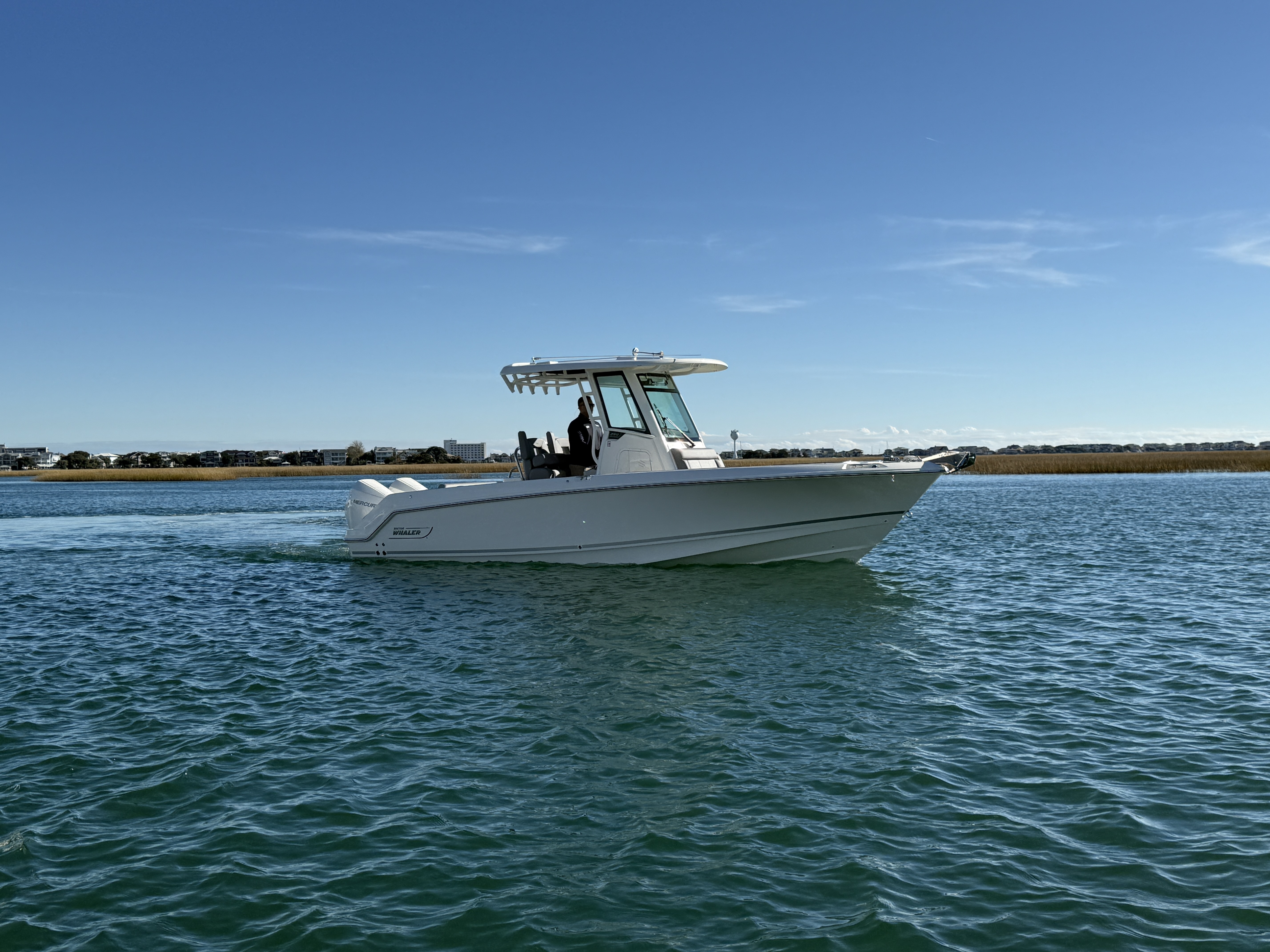 2026 Boston Whaler 250 Outrage in wrightsville beach NC