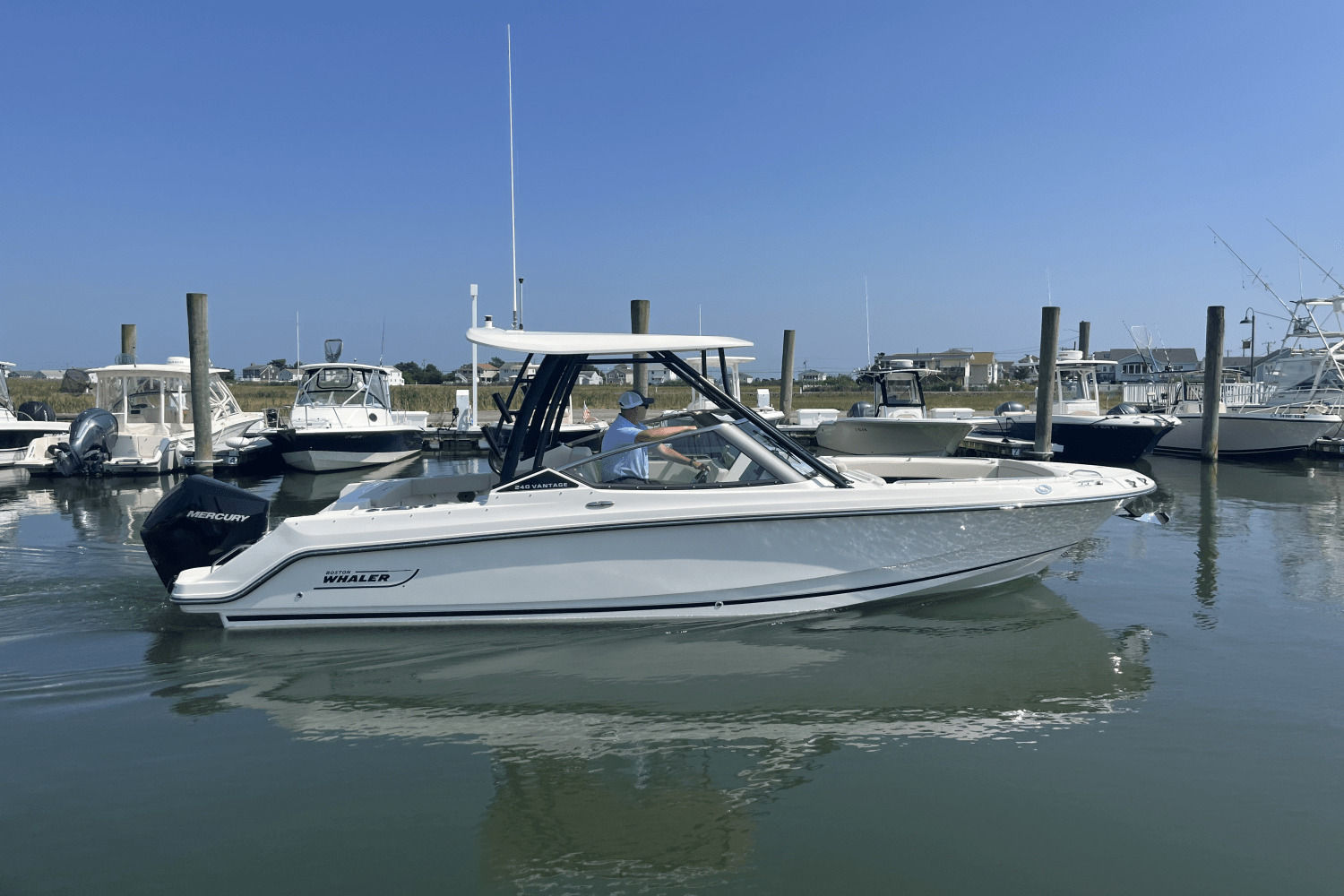 2026 Boston Whaler 240 Vantage in westbrook CT