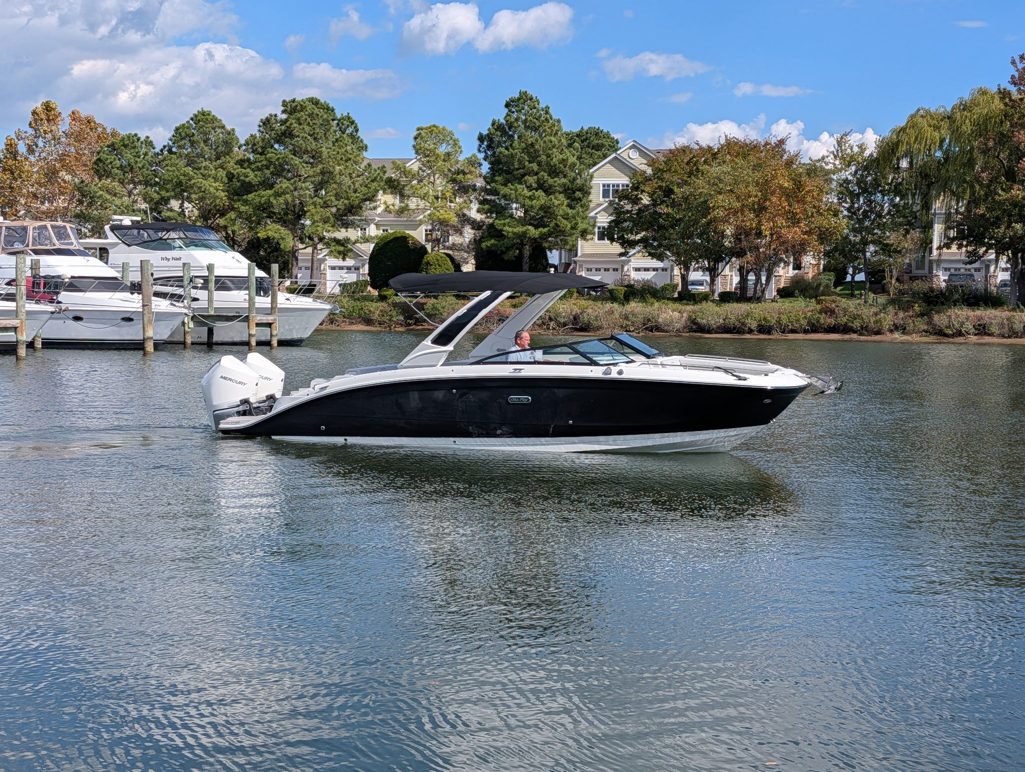 2026 Sea Ray SDX 290 Outboard in grasonville MD