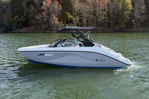 2026 Yamaha AR220 in clover SC