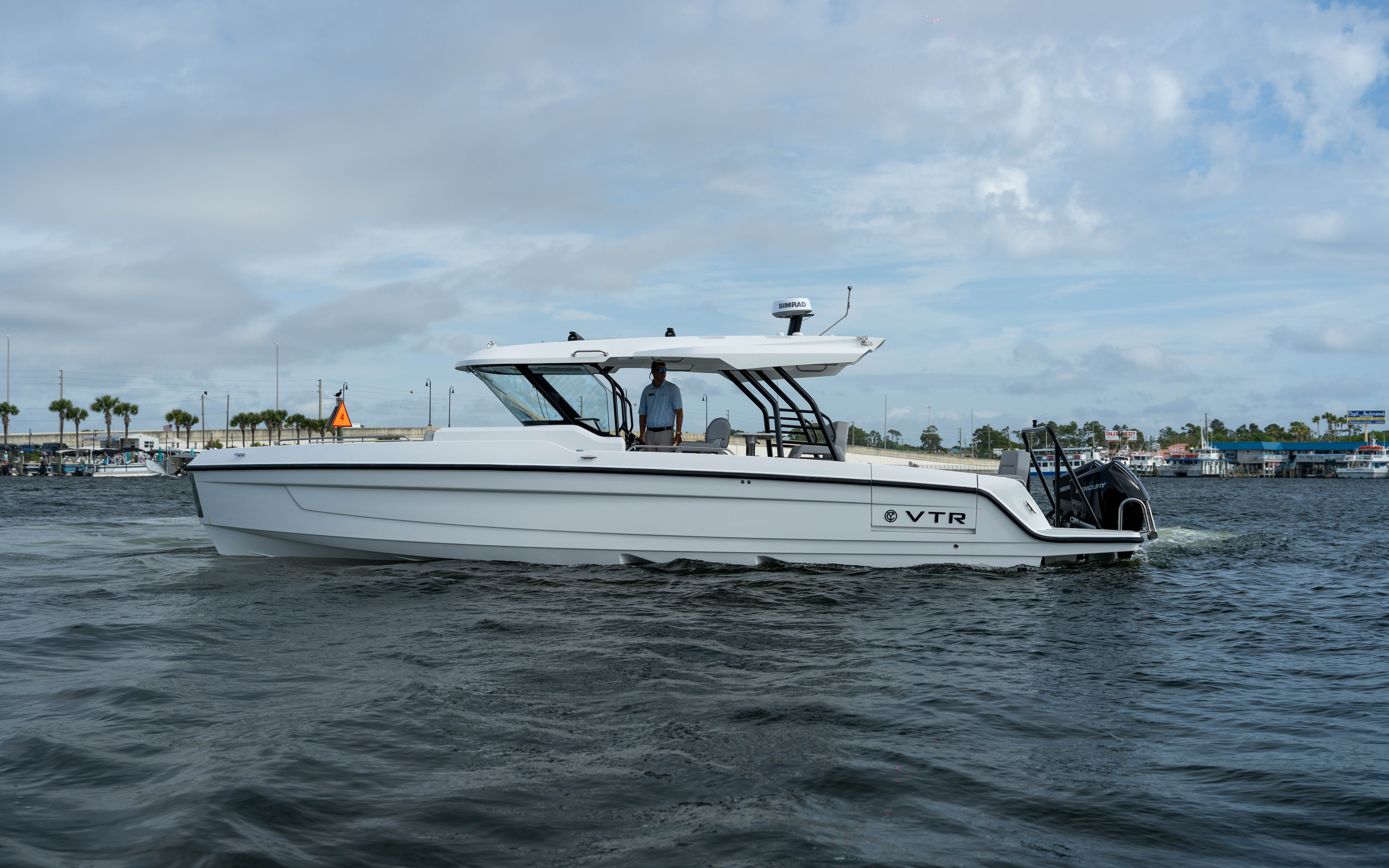 2026 Cruisers Yachts 38 VTR in panama city beach FL