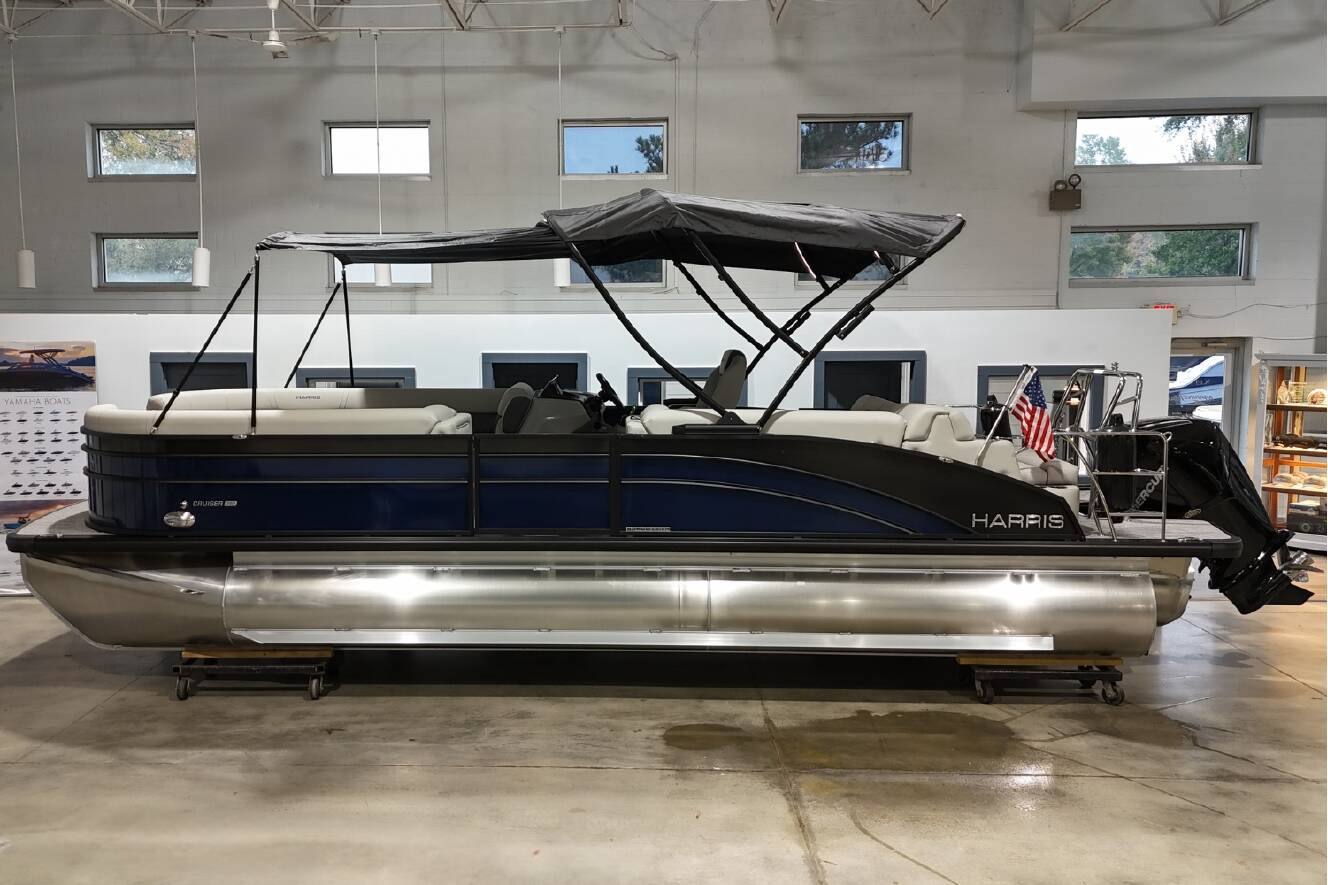 A photo of this 2026 Harris Cruiser 250