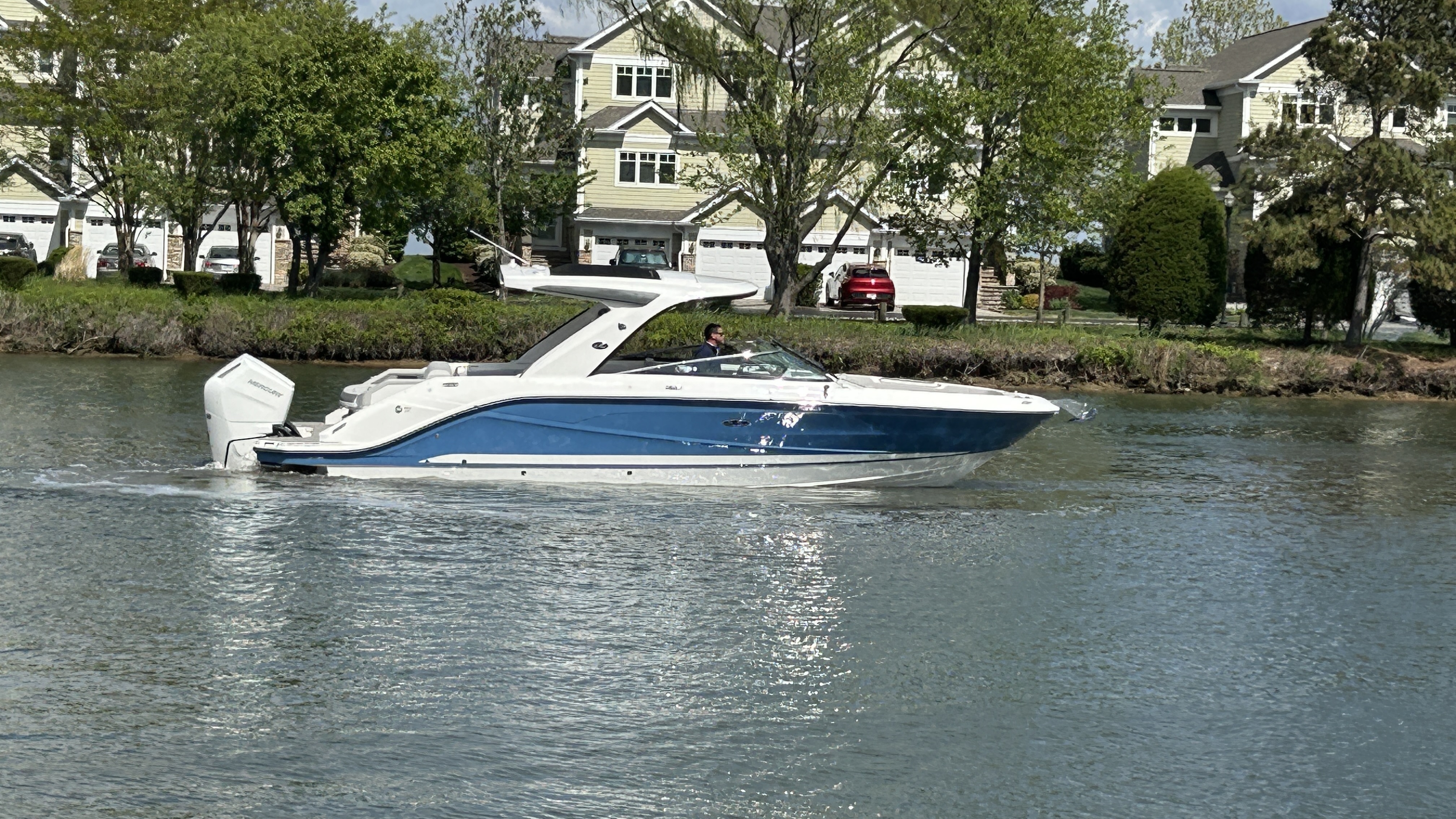 2026 Sea Ray SLX 310 Outboard W 230 in grasonville MD