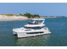 Aquila 36 Molokai Preview image