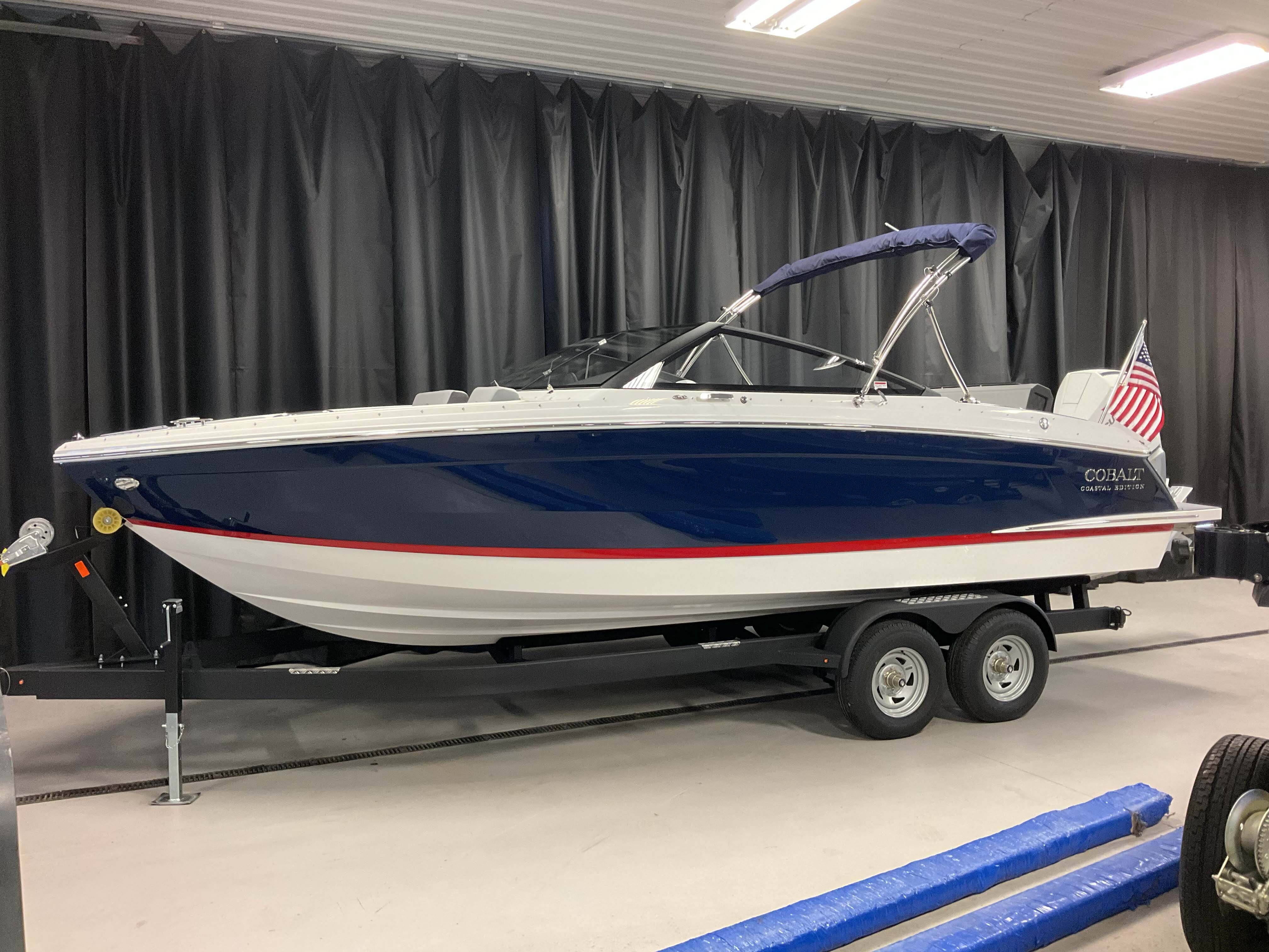 2026 Cobalt R4 Outboard R8 in crosslake MN