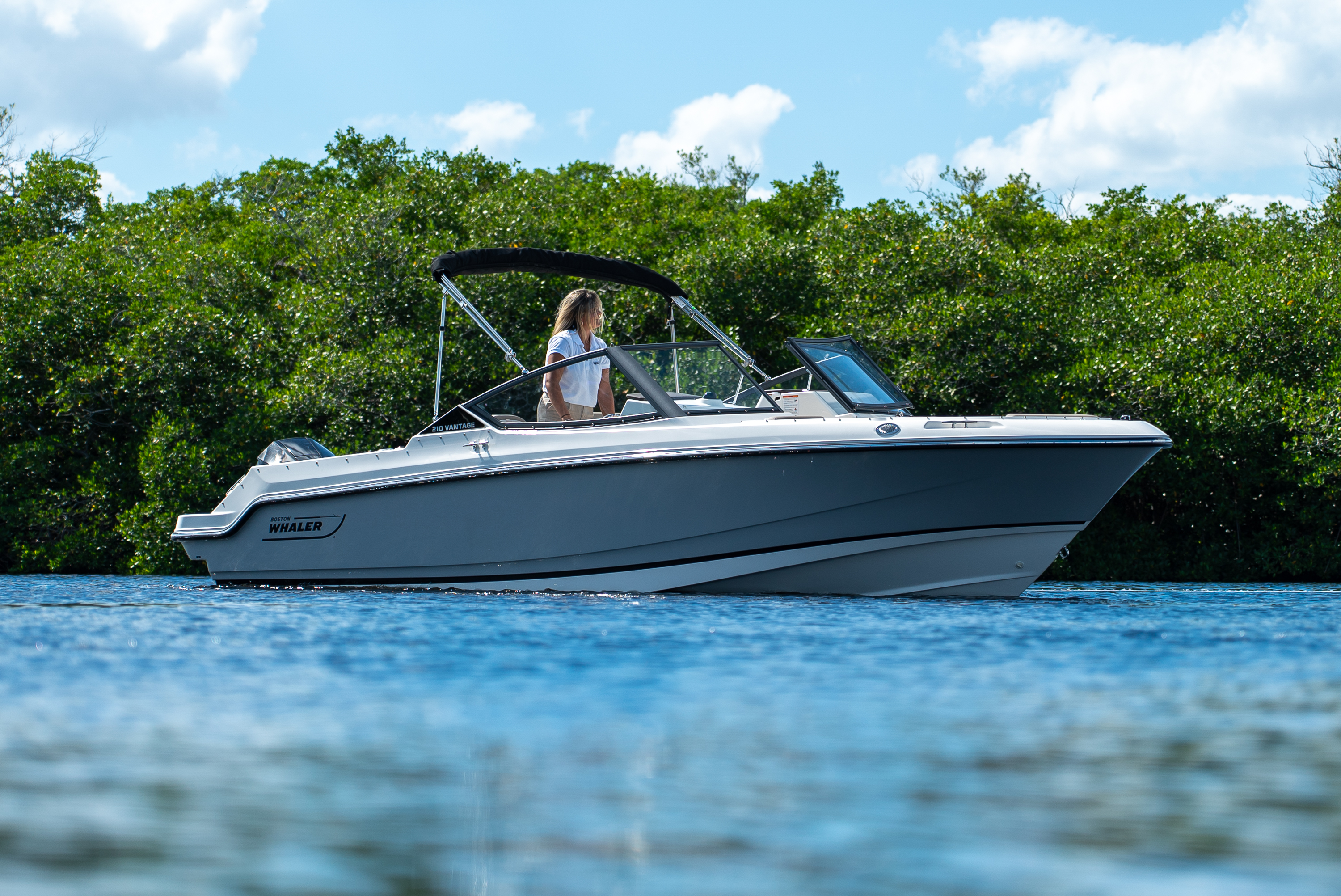2026 Boston Whaler 210 Vantage 320 in fort myers FL