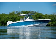Boston Whaler 330 Outrage Review image