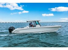 Boston Whaler 330 Outrage Review image