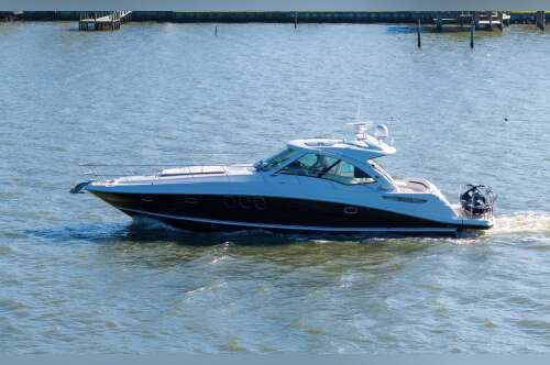 2007 Sea Ray 48 Sundancer 390 in seabrook TX