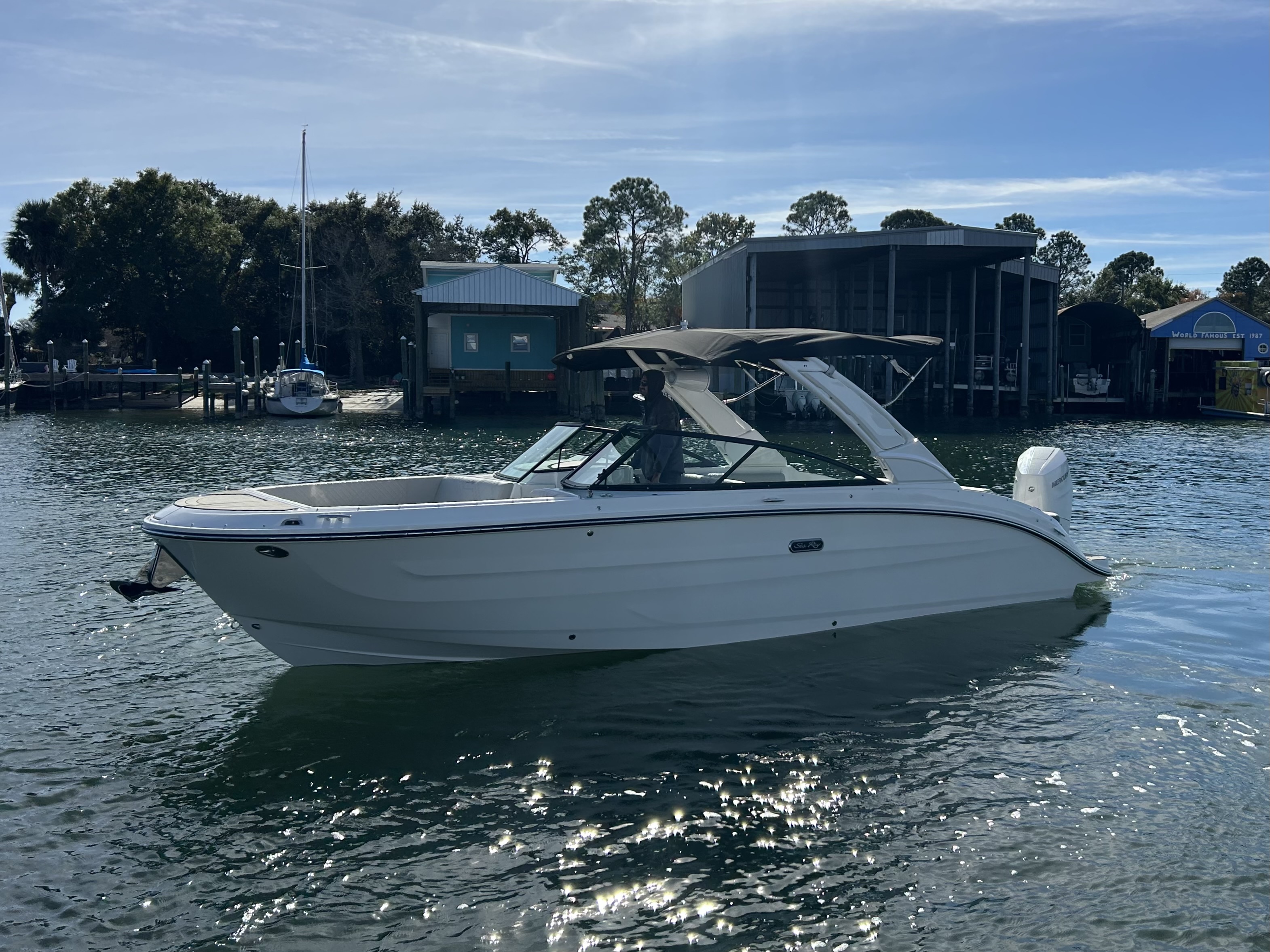 2026 Sea Ray SDX 270 Outboard 290 OUTBOARD in pensacola FL