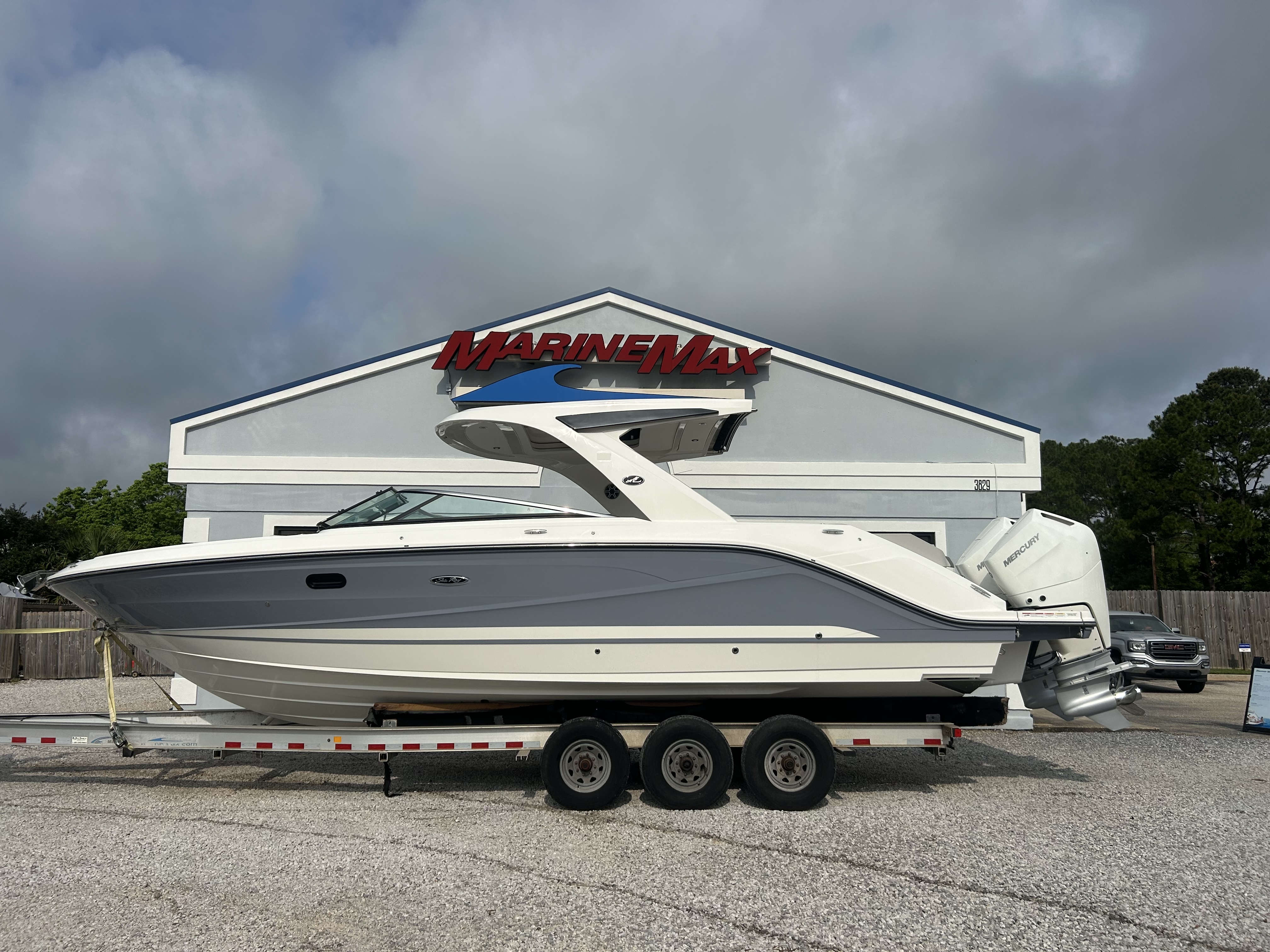 2026 Sea Ray SLX 310 Outboard W 230 in gulf shores AL