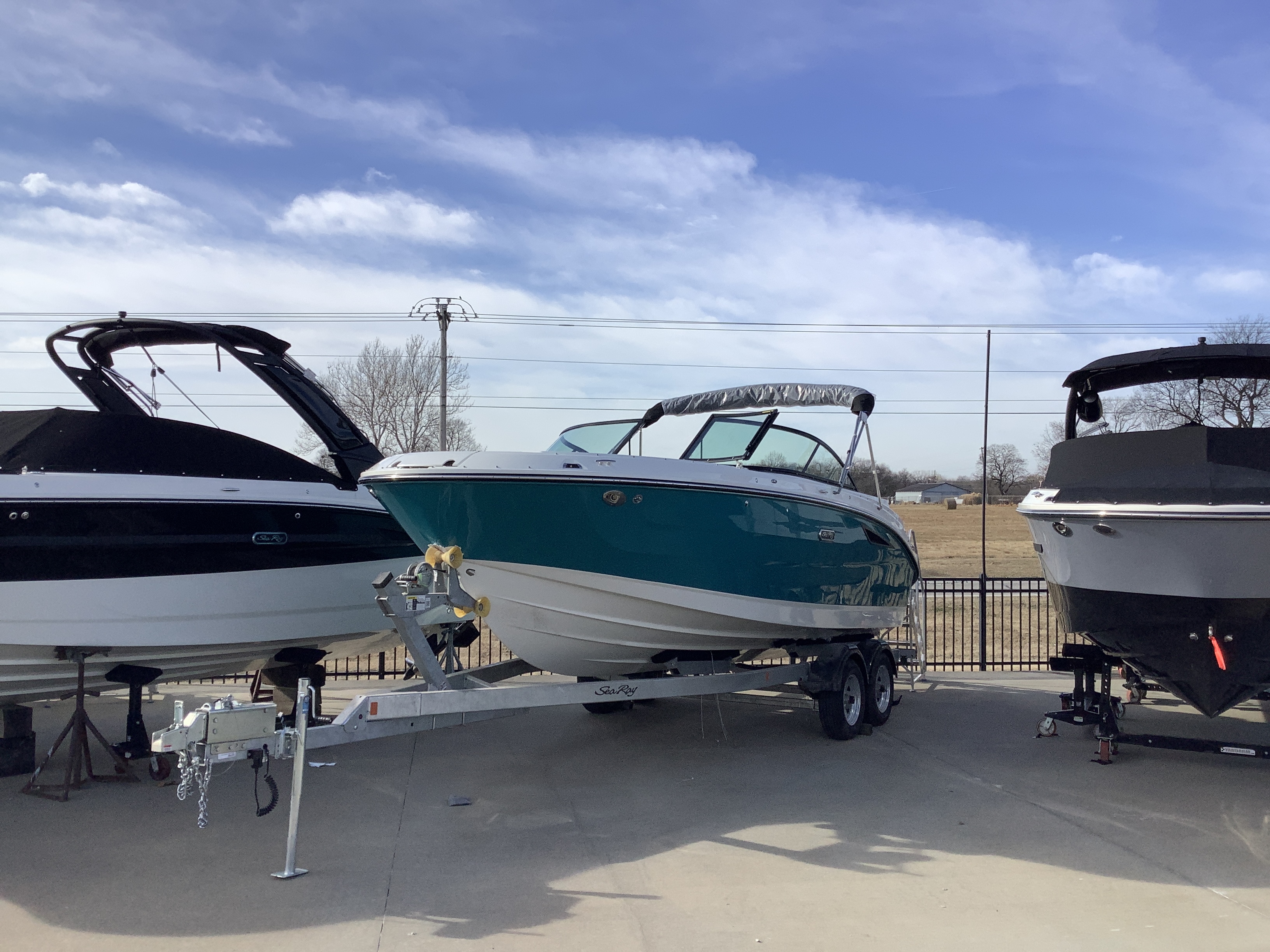 2026 Sea Ray SDX 230 290 OUTBOARD in monkey island OK
