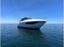 Sea Ray SLX 360 Preview image