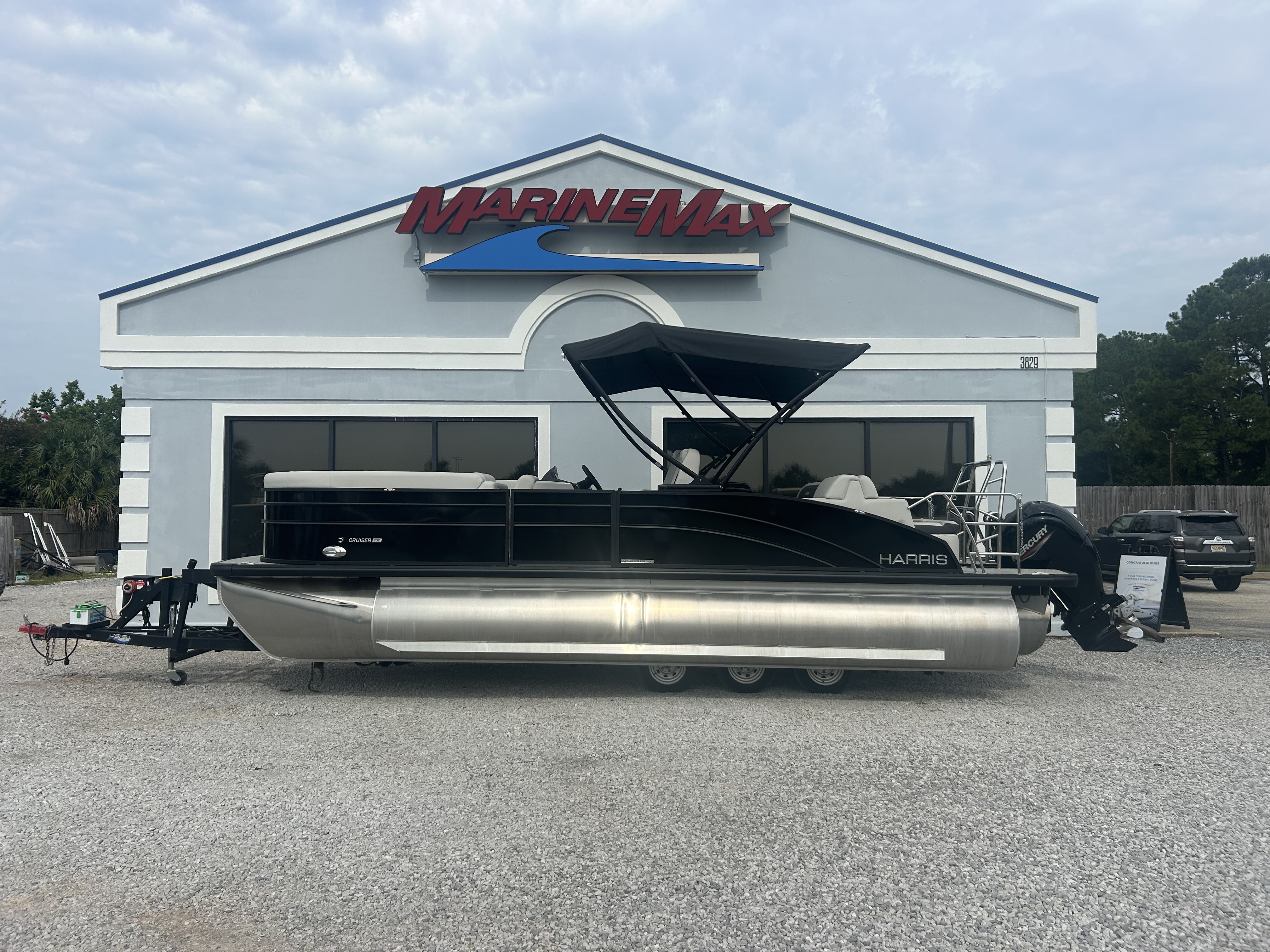 2026 Harris Cruiser 230 Pontoon Boat boat
