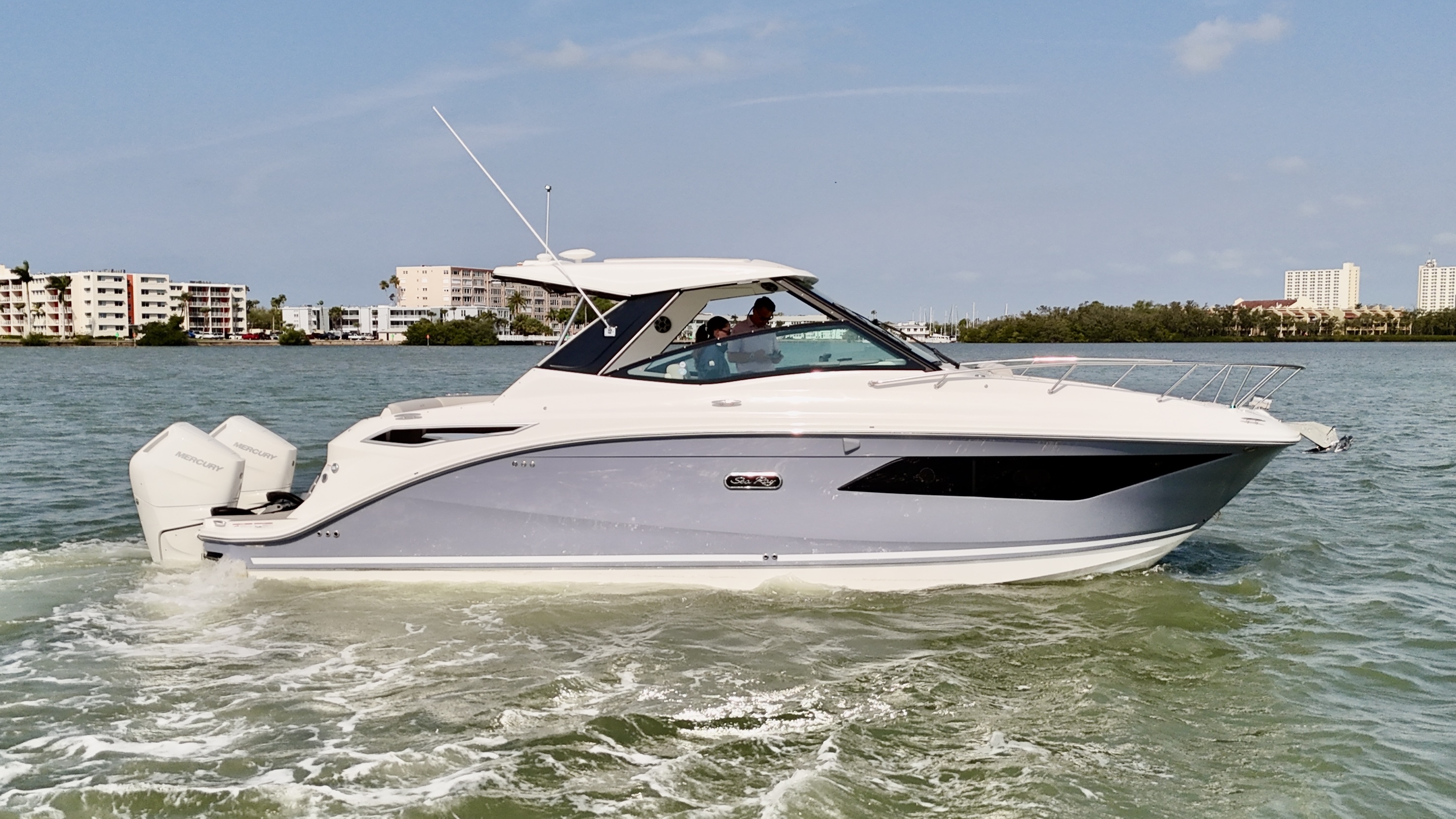 2026 Sea Ray Sundancer 320 Outboard 390 in st petersburg FL