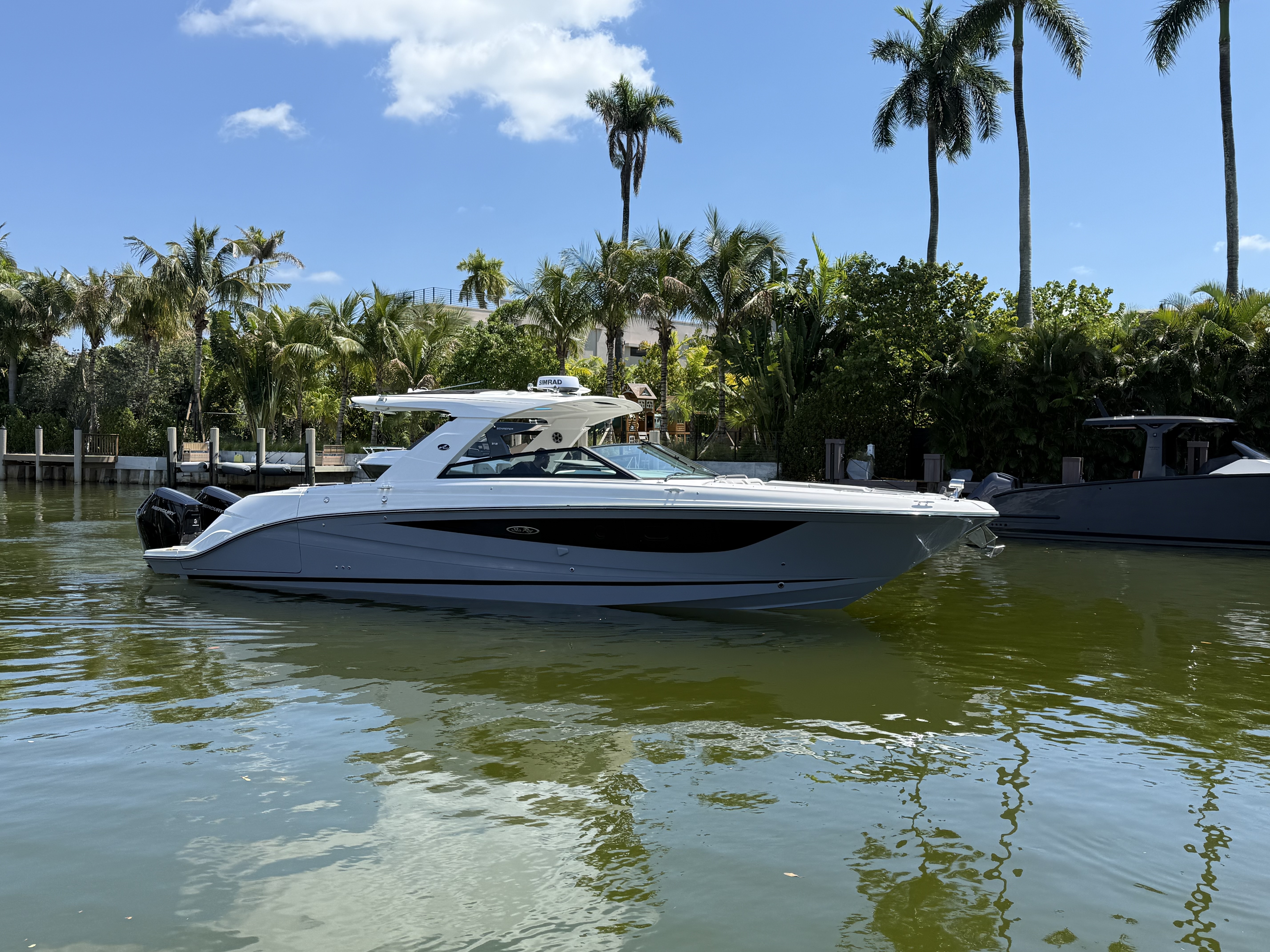 2026 Sea Ray SLX 400 Outboard W 230 in miami FL
