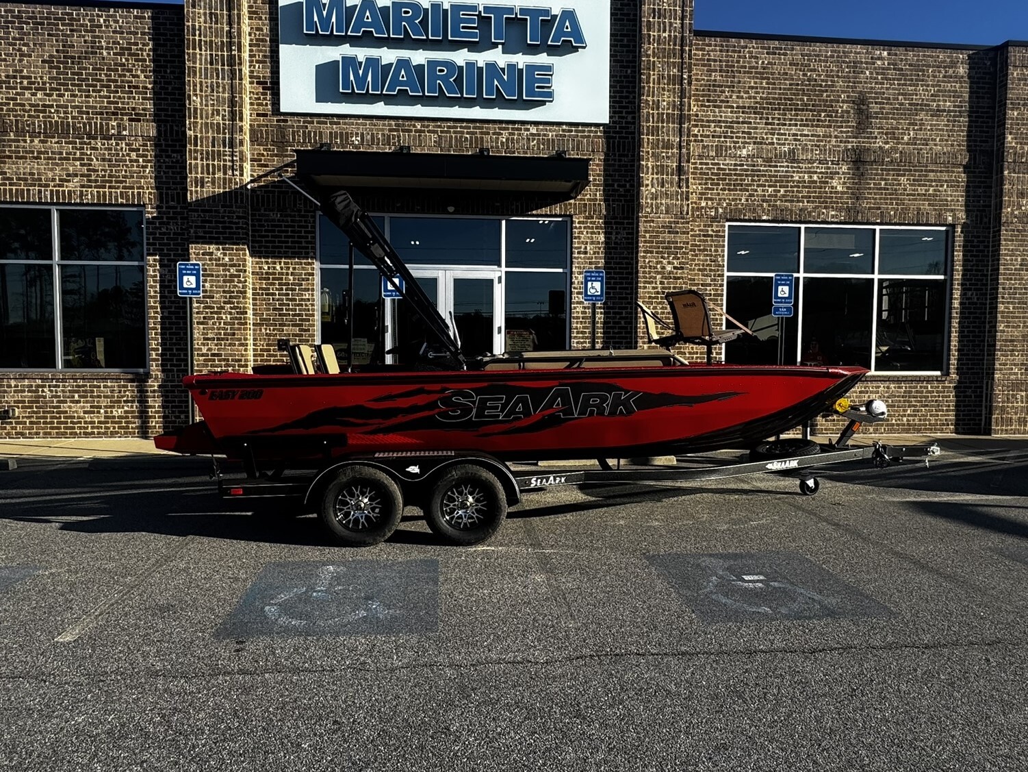 2025 Seaark Easy 200 w/Suzuki 200HP- 4-Stroke Engine and Deluxe Tra NAN in acworth GA