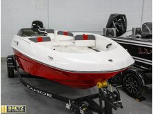 7 Must-Have Features of Top-Notch Fishing Boats image