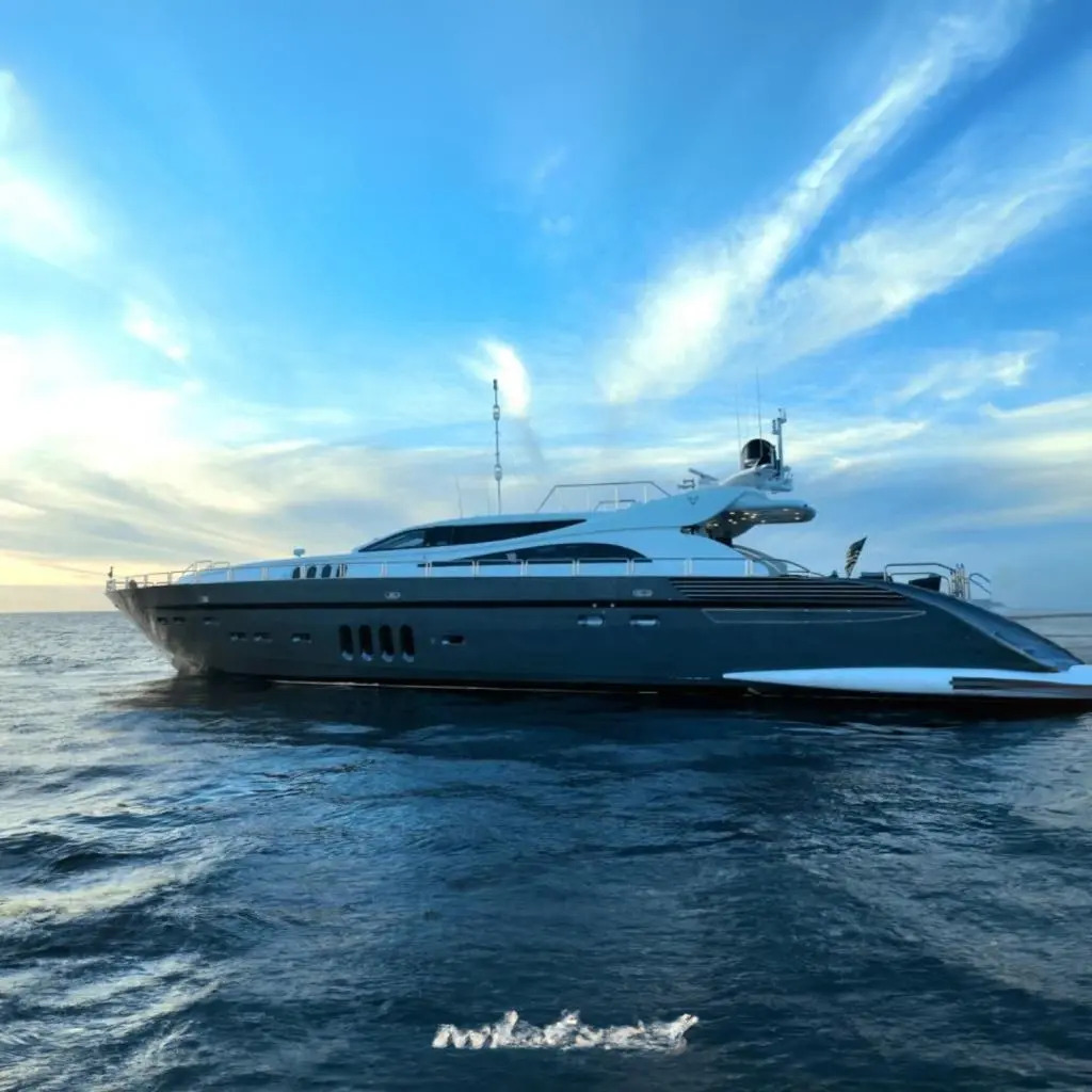 2008 Leopard 112 in fort lauderdale FL