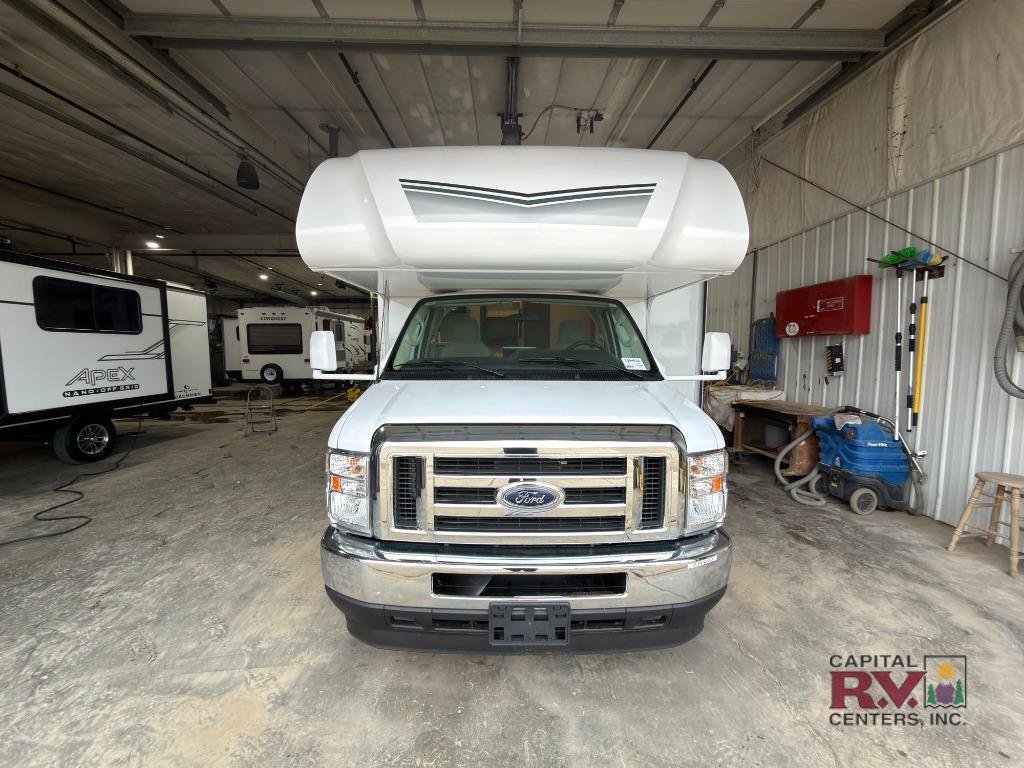 2025 Thor Eddie Bauer 26EB RV