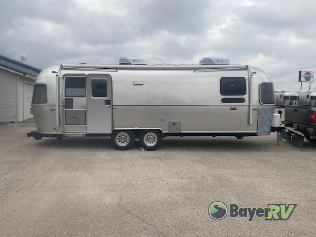 2026 Airstream Stetson + 6666 Special Edition Queen Bed in dublin TX