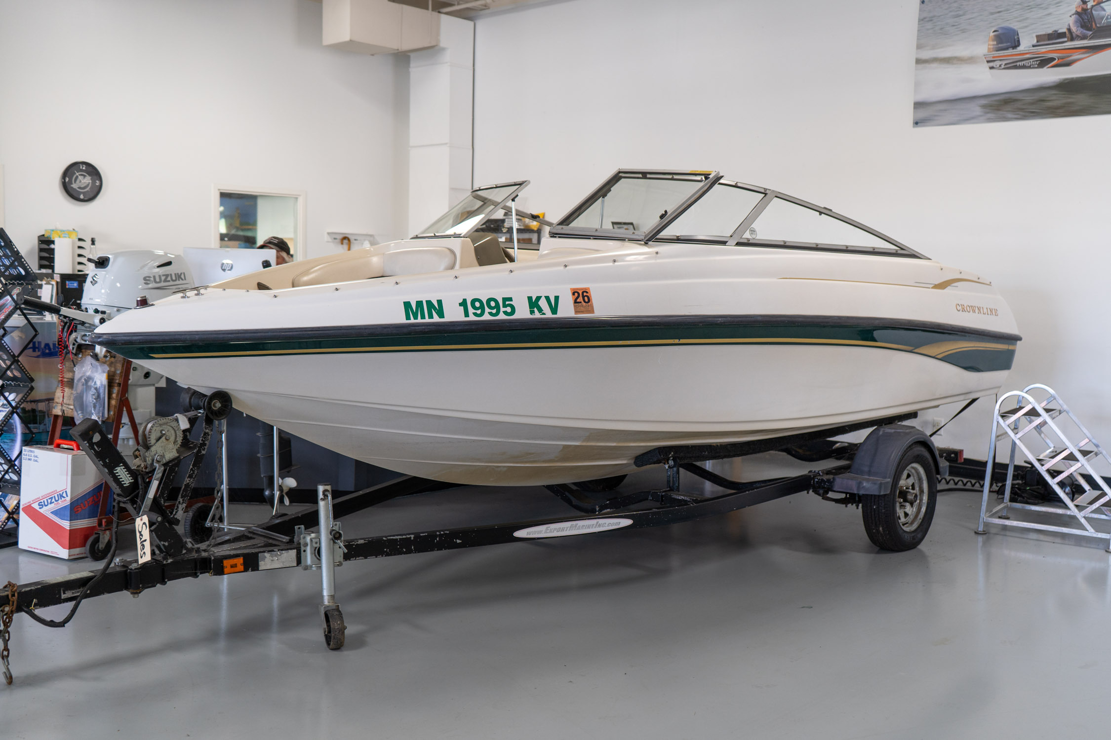 2001 Crownline 180BR in minneapolis MN