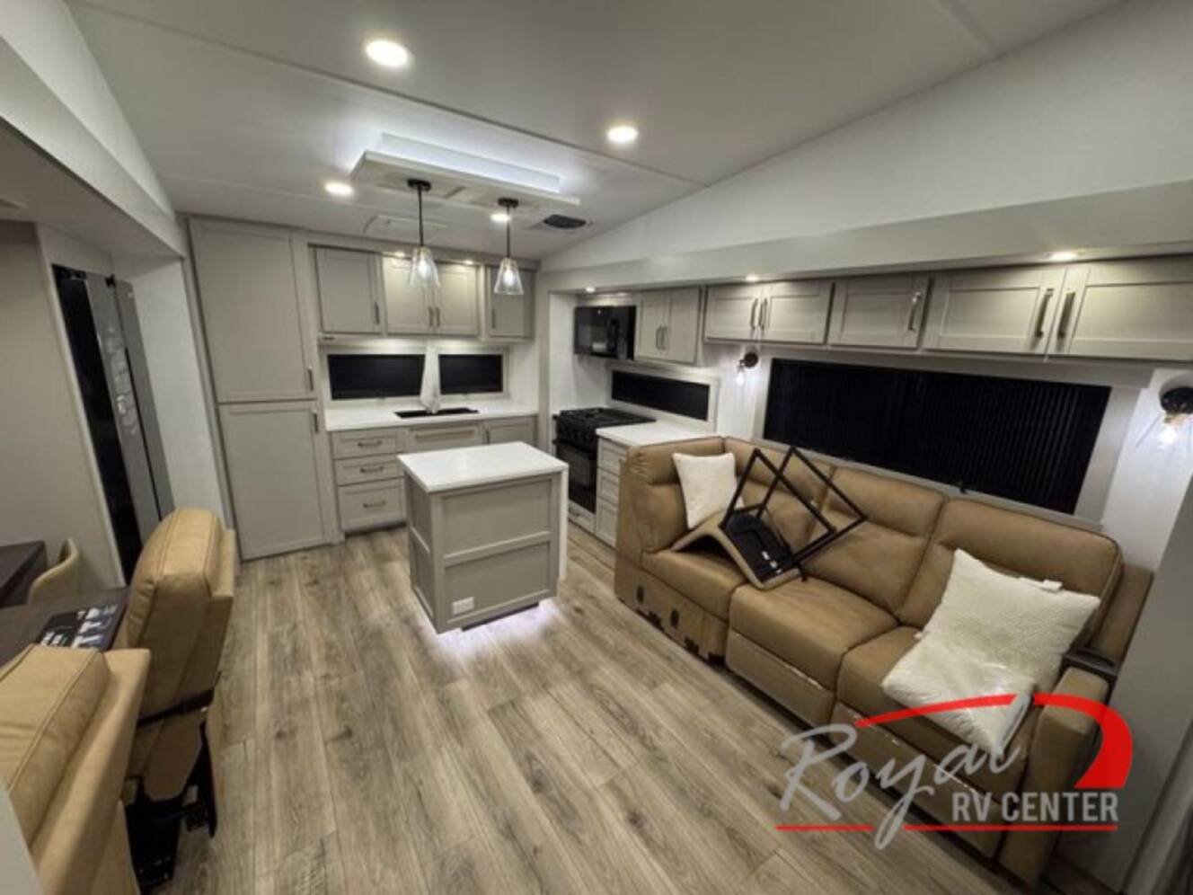 A photo of this 2026 Brinkley Model Z 2700