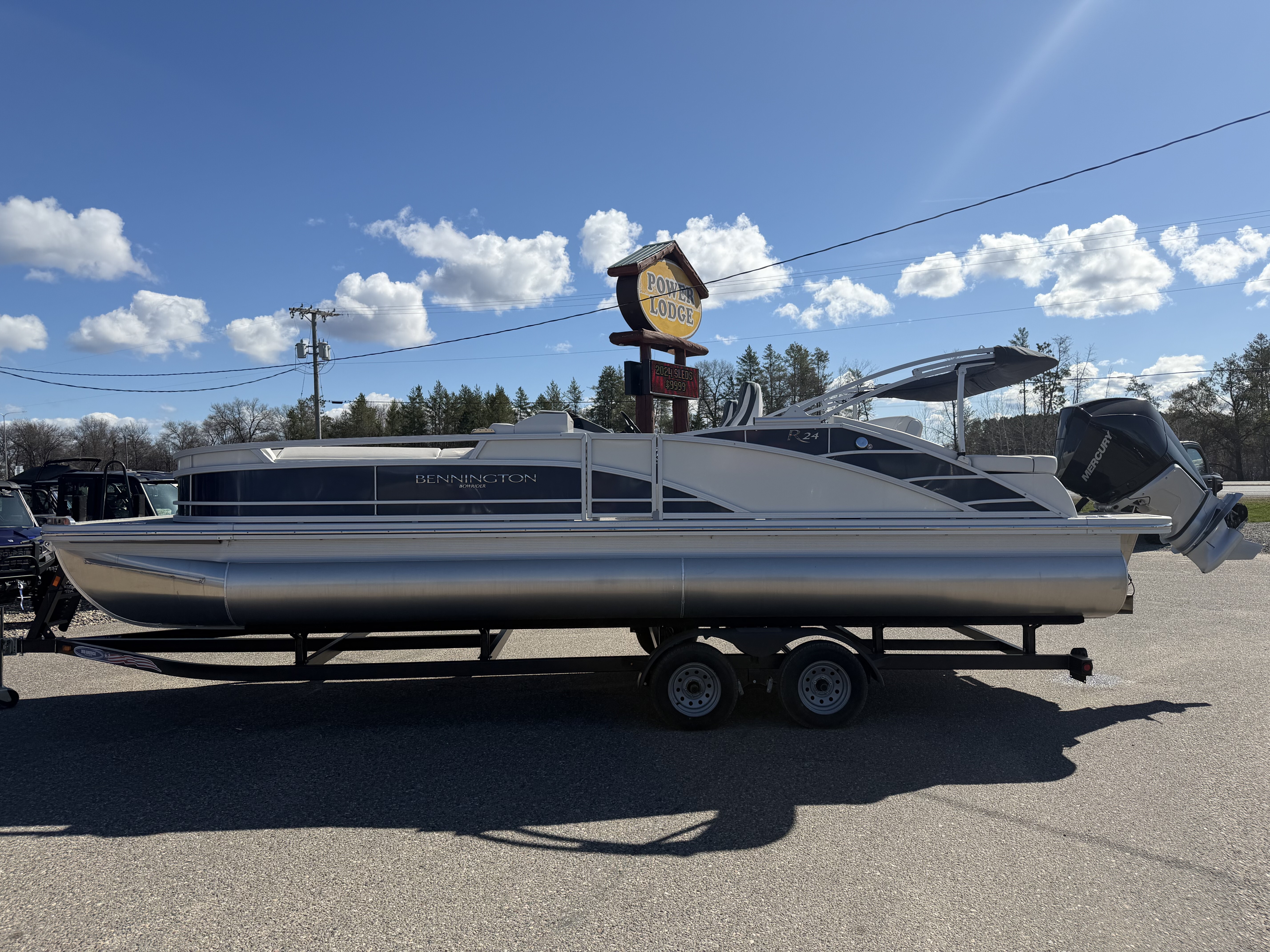2024 Bennington 24 RTSB in brainerd MN