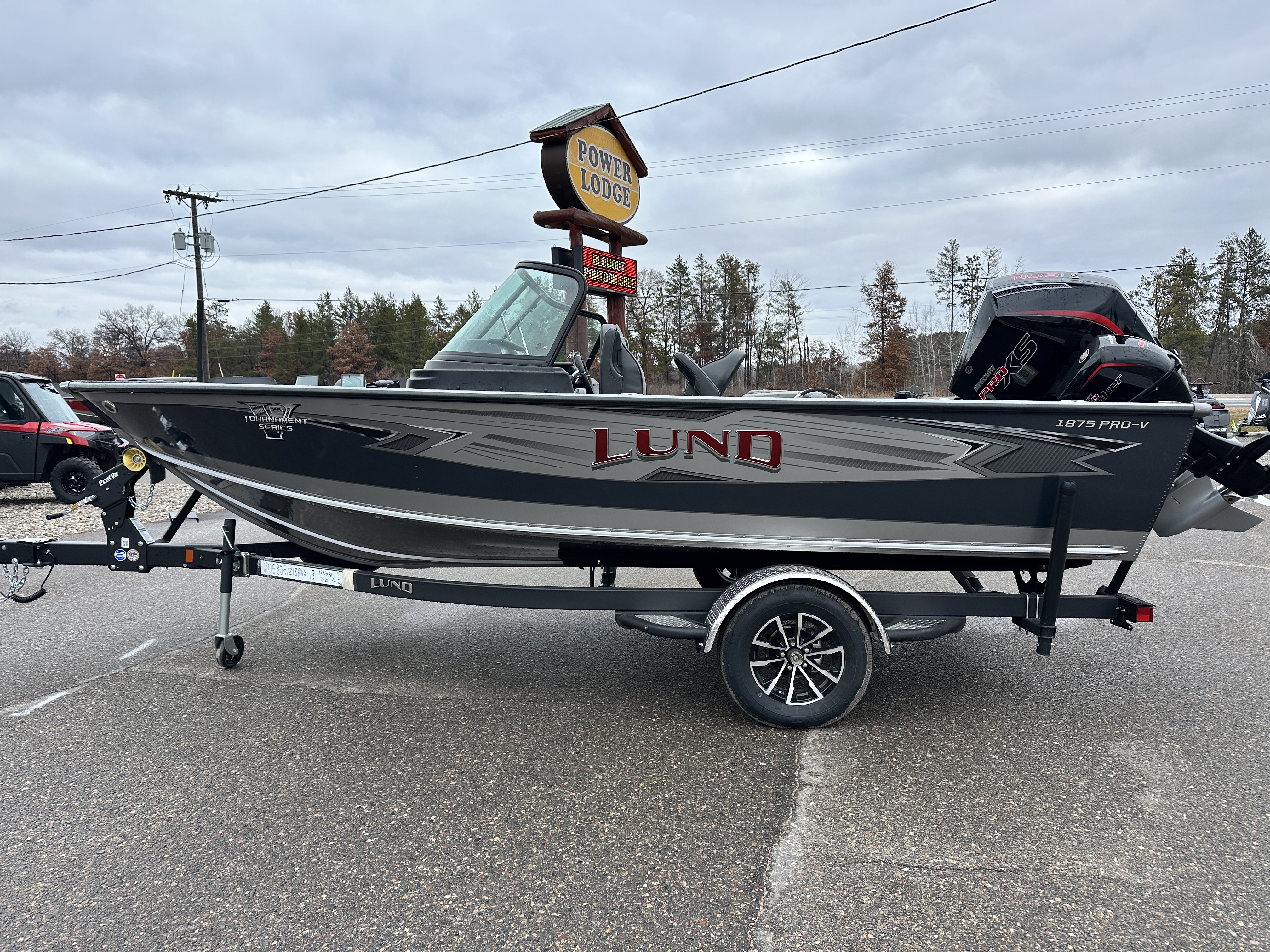 2026 Lund 1875 PRO V SPORT in brainerd MN