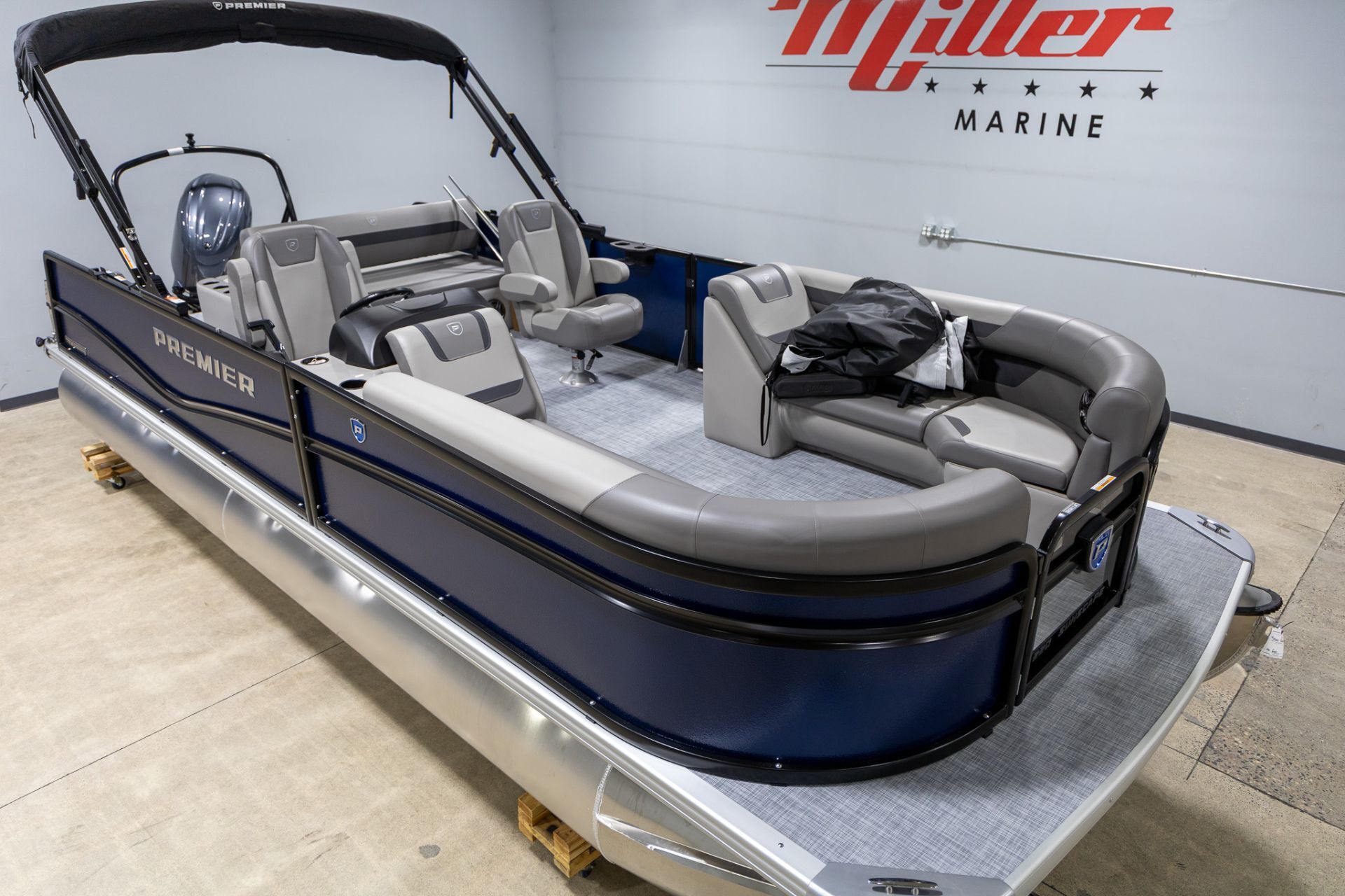2026 Premier 220 SUNSCAPE RL - F150XC in saint cloud MN
