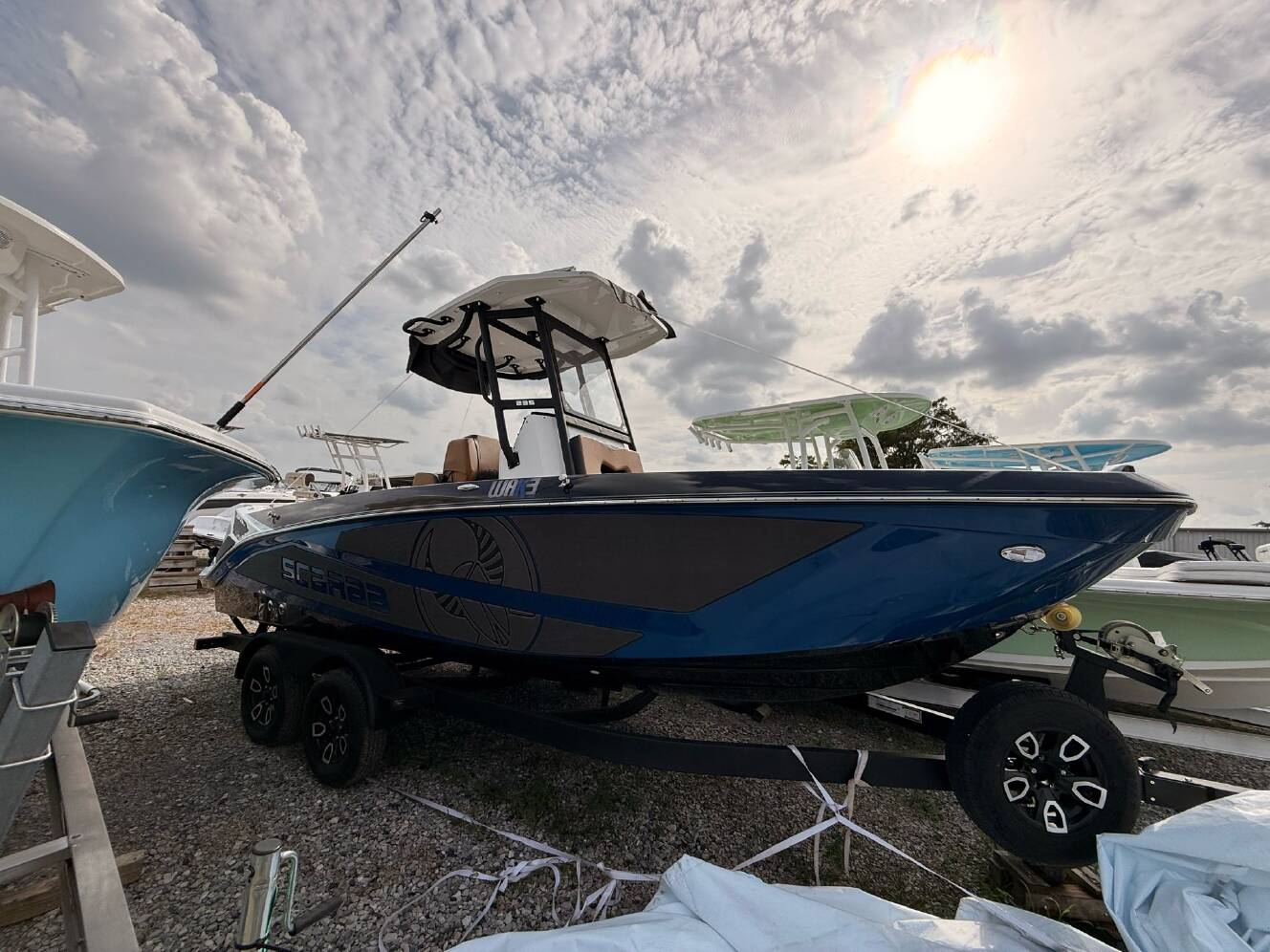 A photo of this 2025 Scarab 235 Open LX Wake