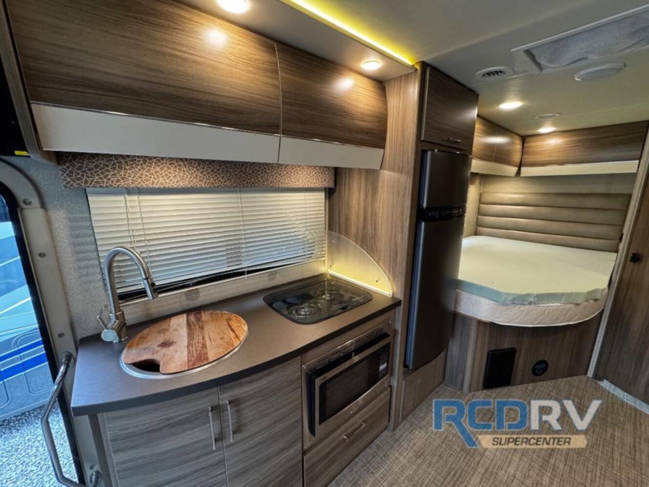 A photo of this 2019 Jayco Melbourne Prestige 24AP