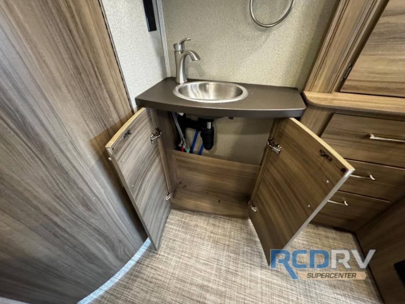 A photo of this 2019 Jayco Melbourne Prestige 24AP