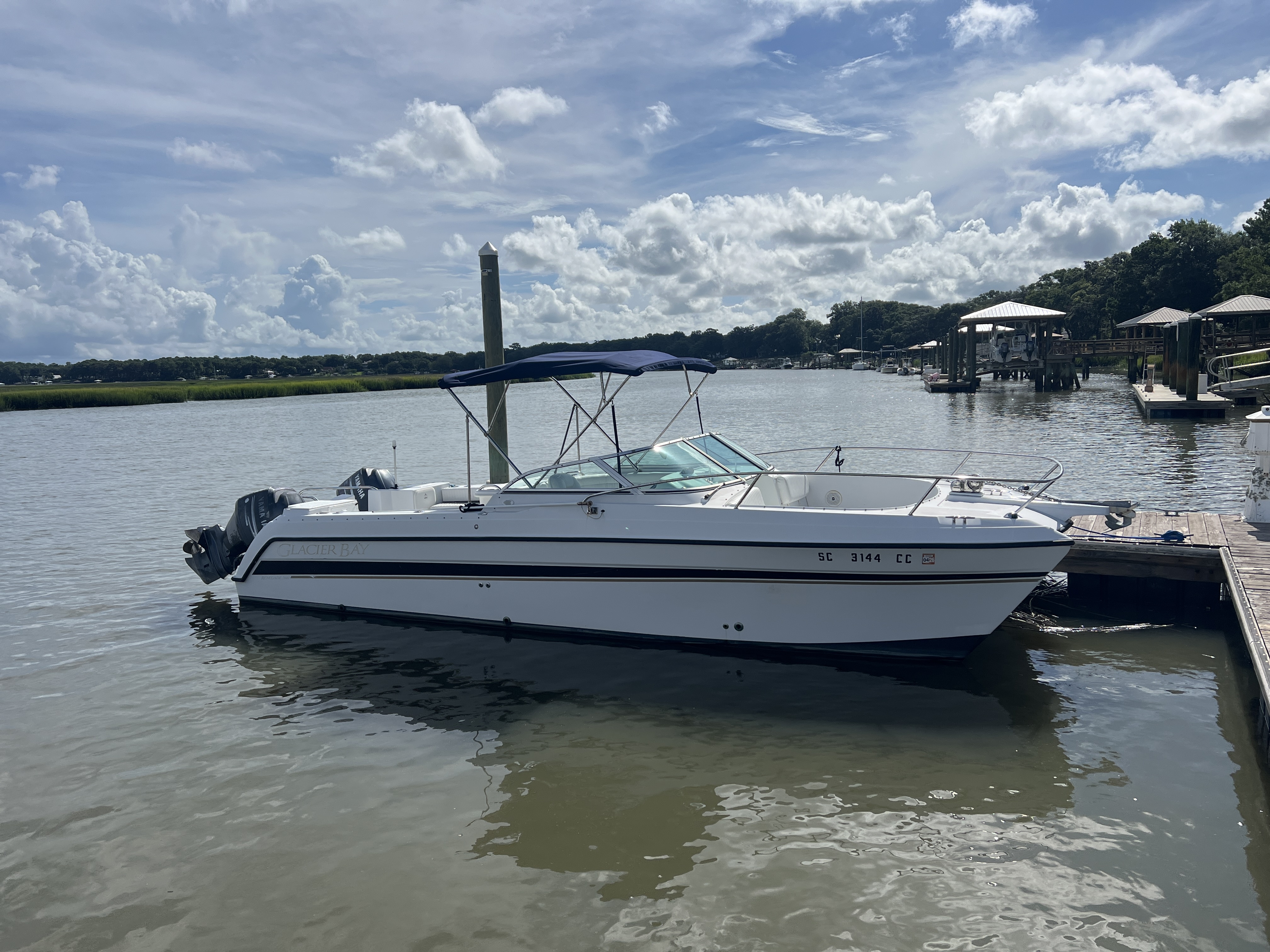 2005 Glacier Bay Catamarans Renegade 2640 in charleston SC