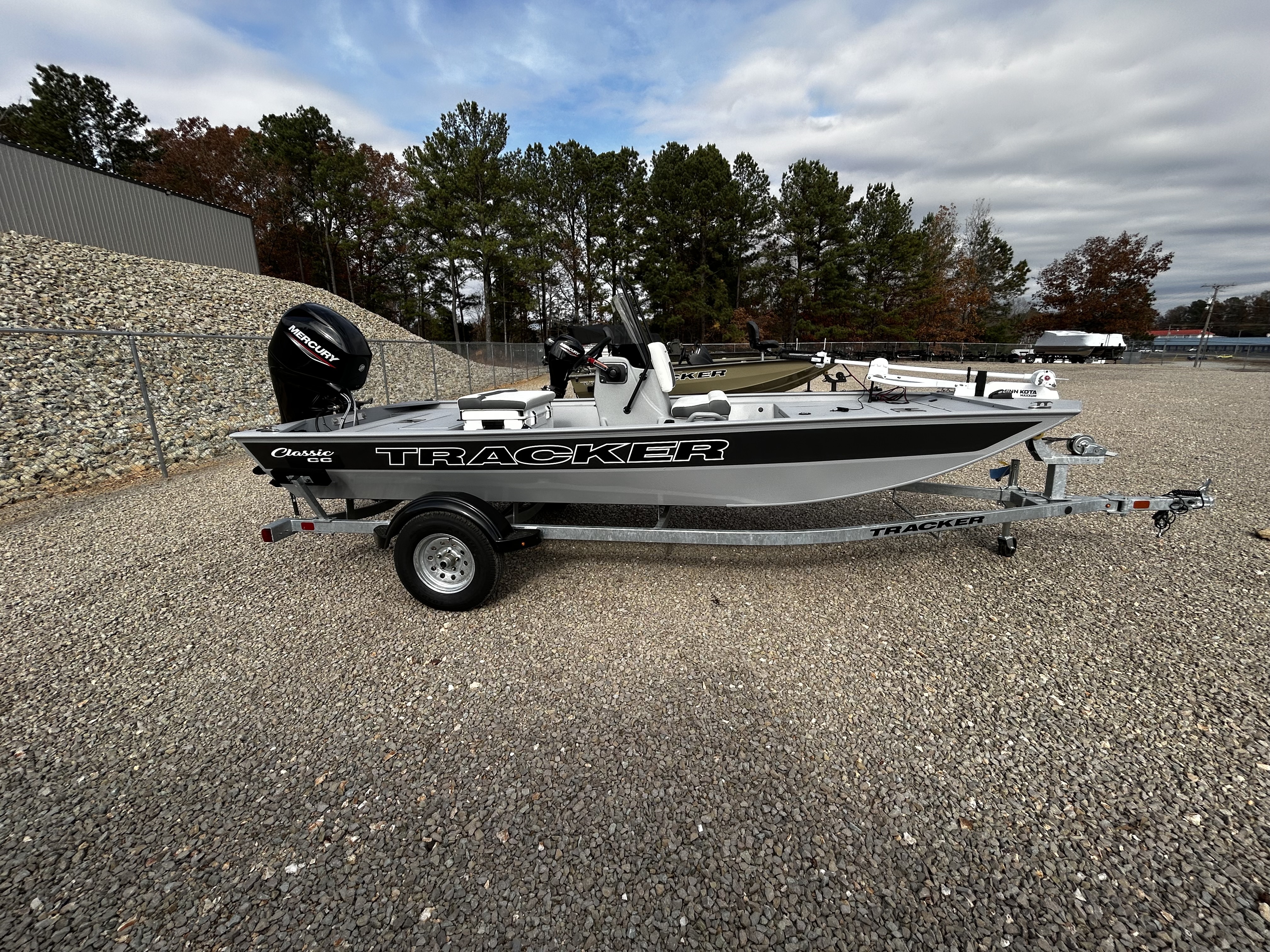 2026 Tracker Boats Bass Tracker® Classic CC CLASSIC XL in lexington TN