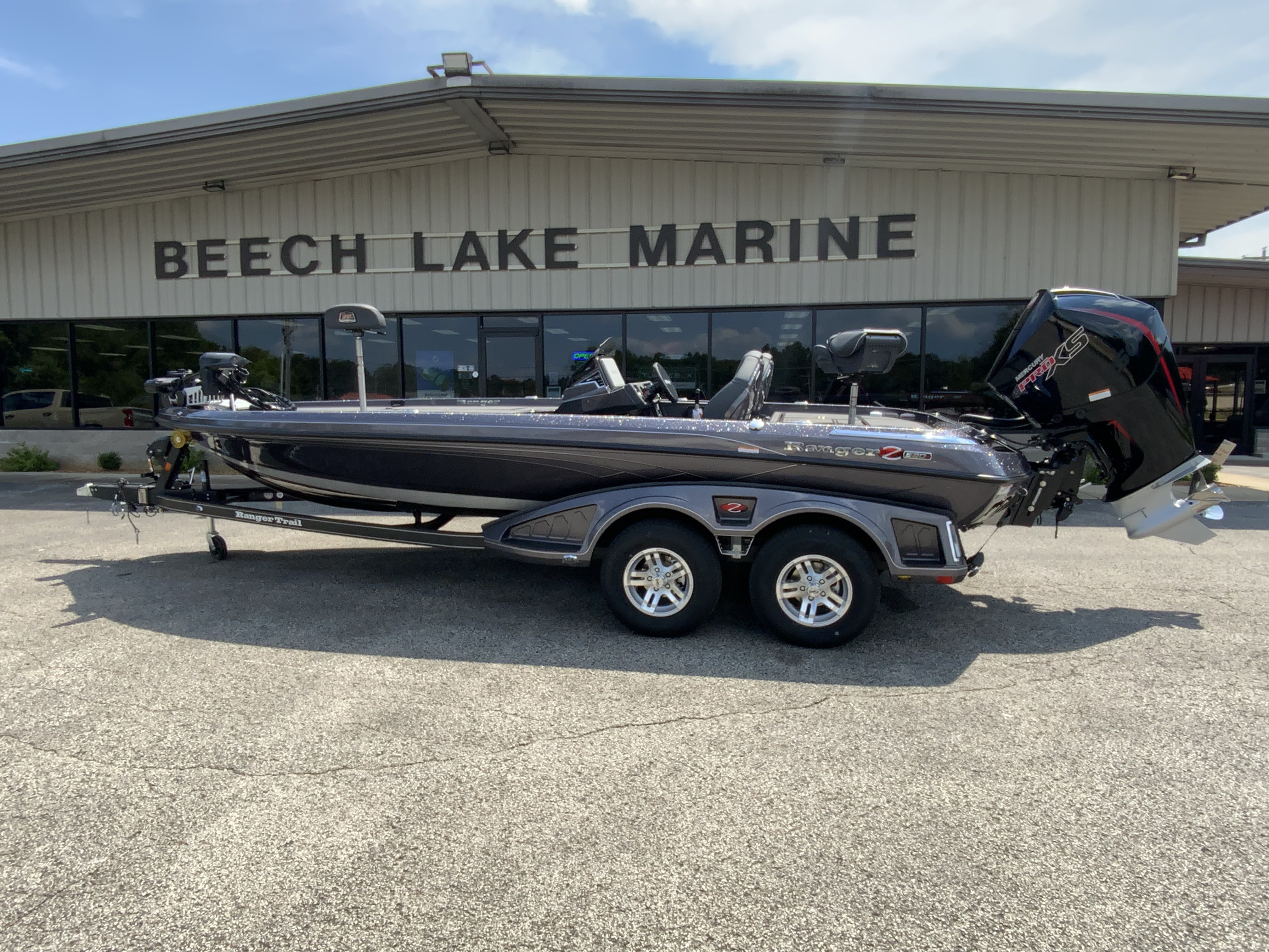2026 Ranger Boats Z Comanche® Z520R Ultra RANGER CUP EQUIPPED in lexington TN
