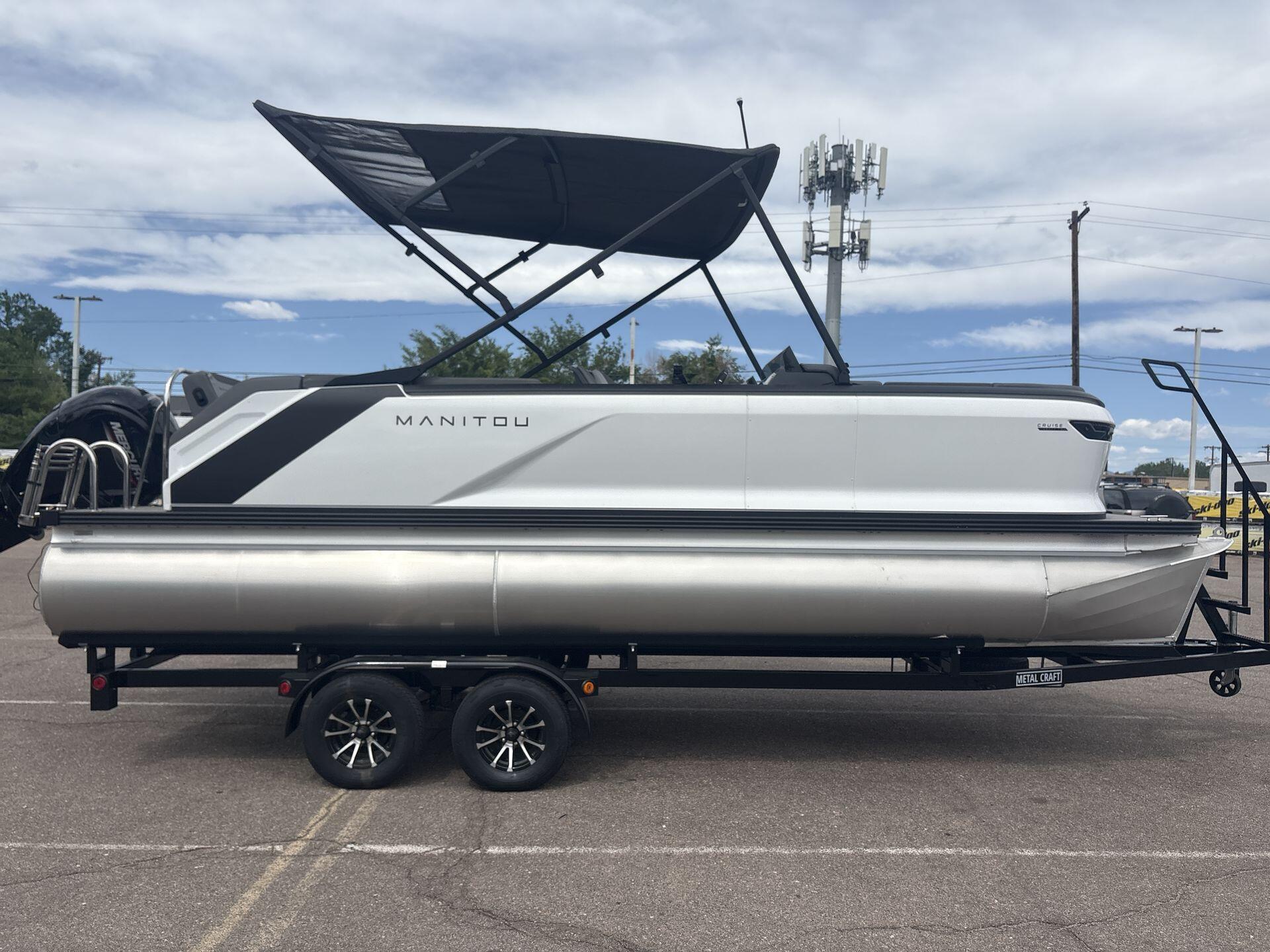 2025 Manitou 22 Cruise FL FH RF Switchback Twin25 22 MAX SWITCHBACK in lakewood CO