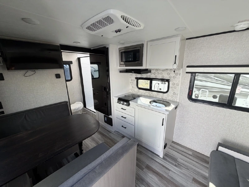 2025 JAYCO JAY FEATHER 15MRB