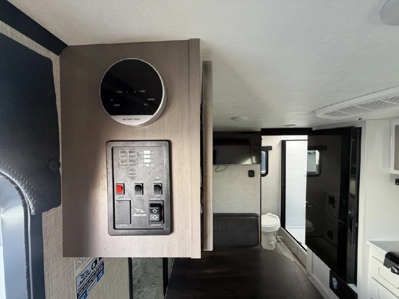 2025 JAYCO JAY FEATHER 15MRB