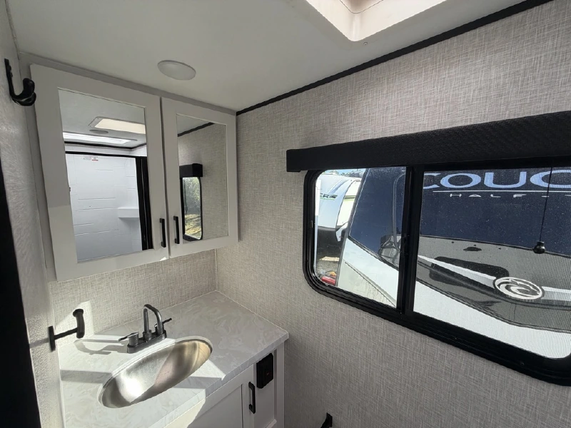 2025 JAYCO JAY FEATHER 15MRB