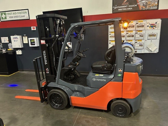 2020 Toyota Material Handling 8FGCU25 in Mira Loma, CA