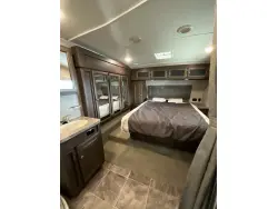 2016 FOREST RIVER ROCKWOOD ULTRA LITE 2440WS